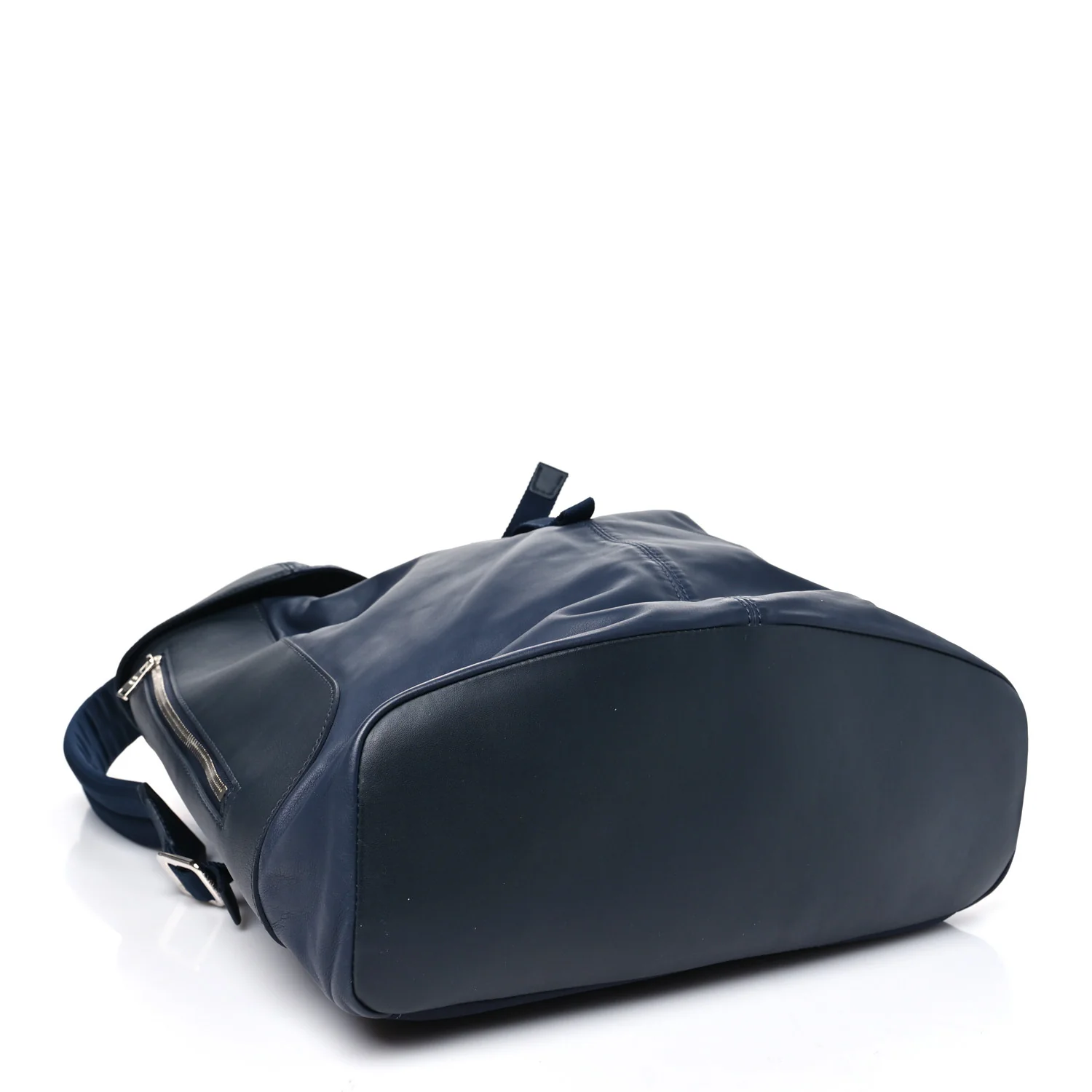 Calfskin Nylon V Line Pulse Backpack Navy - Image 4