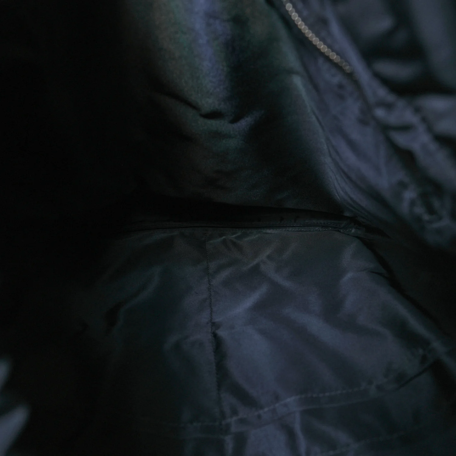 Calfskin Nylon V Line Pulse Backpack Navy - Image 5