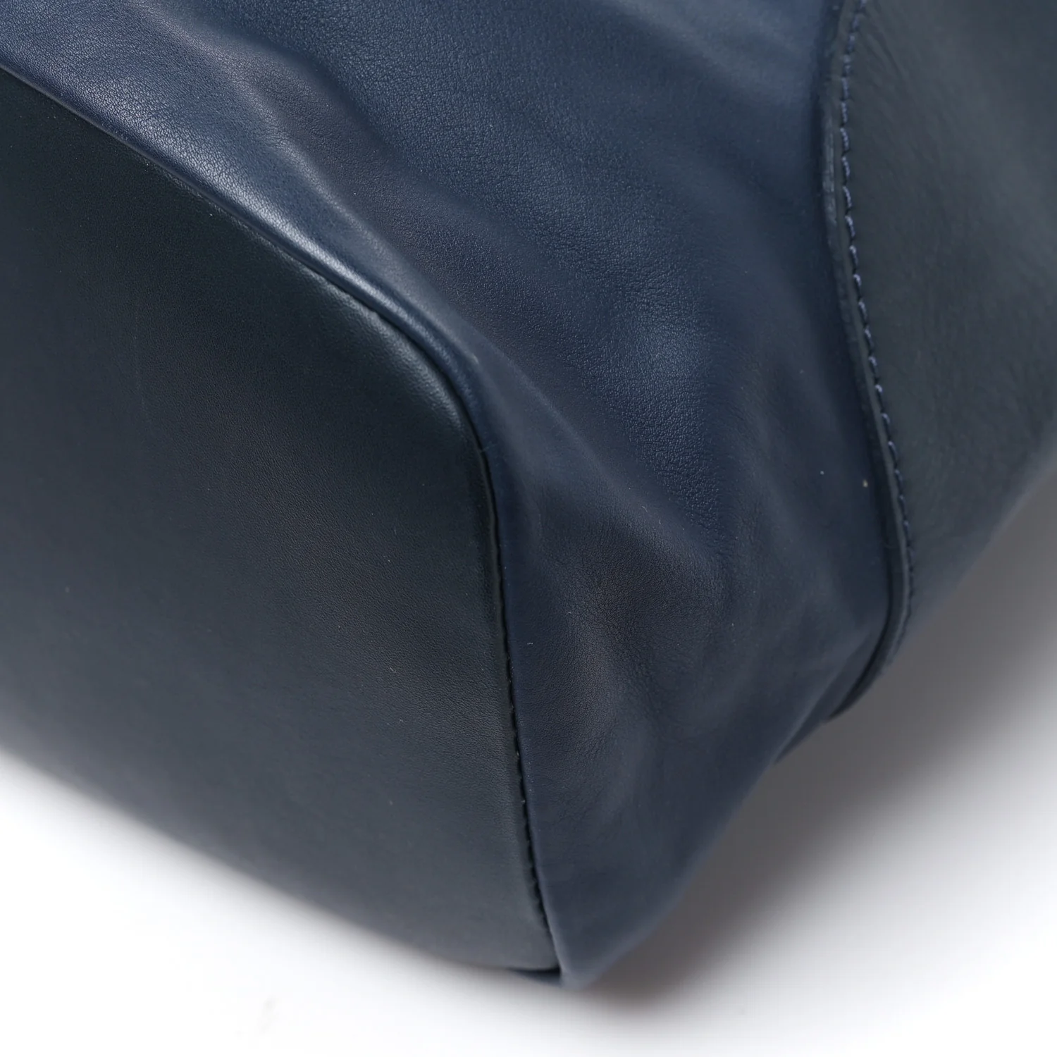 Calfskin Nylon V Line Pulse Backpack Navy - Image 9
