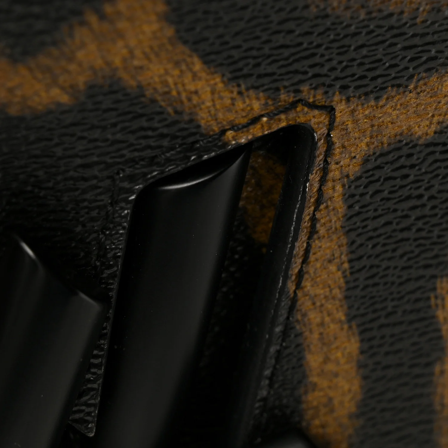 Calfskin Wild Animal Print Twist Shoulder Bag MM - Image 12