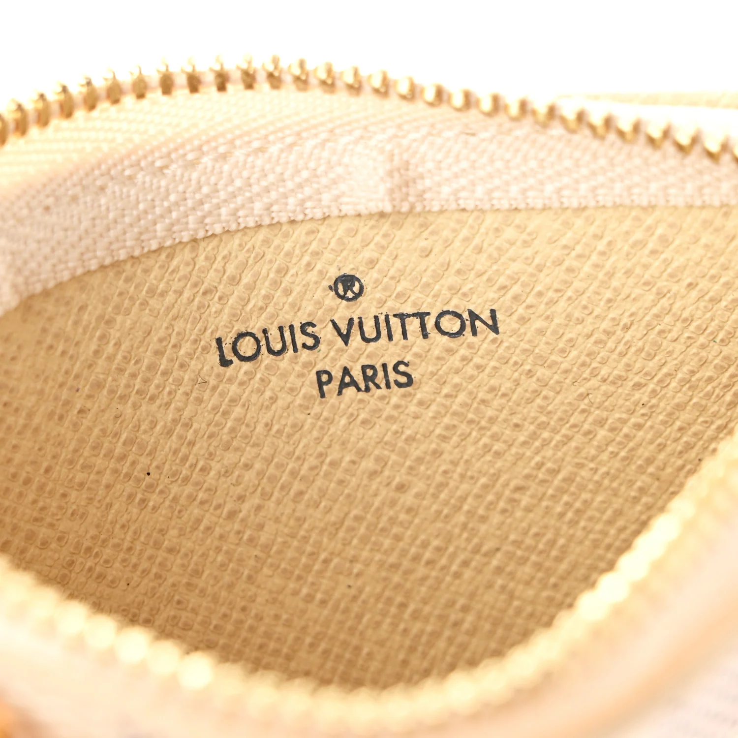 Damier Azur Key Pouch - Image 6