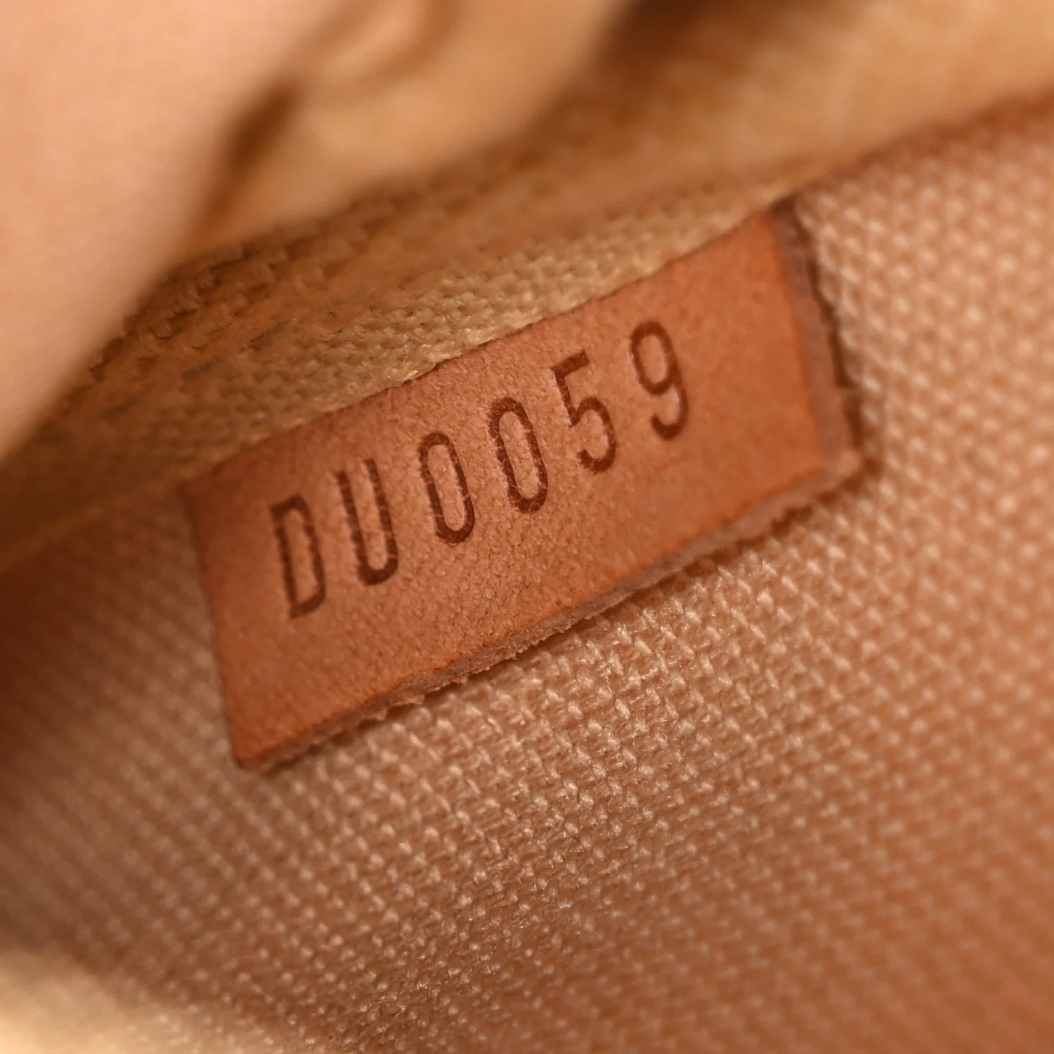 Damier Azur Mini Pochette Accessories - Image 7
