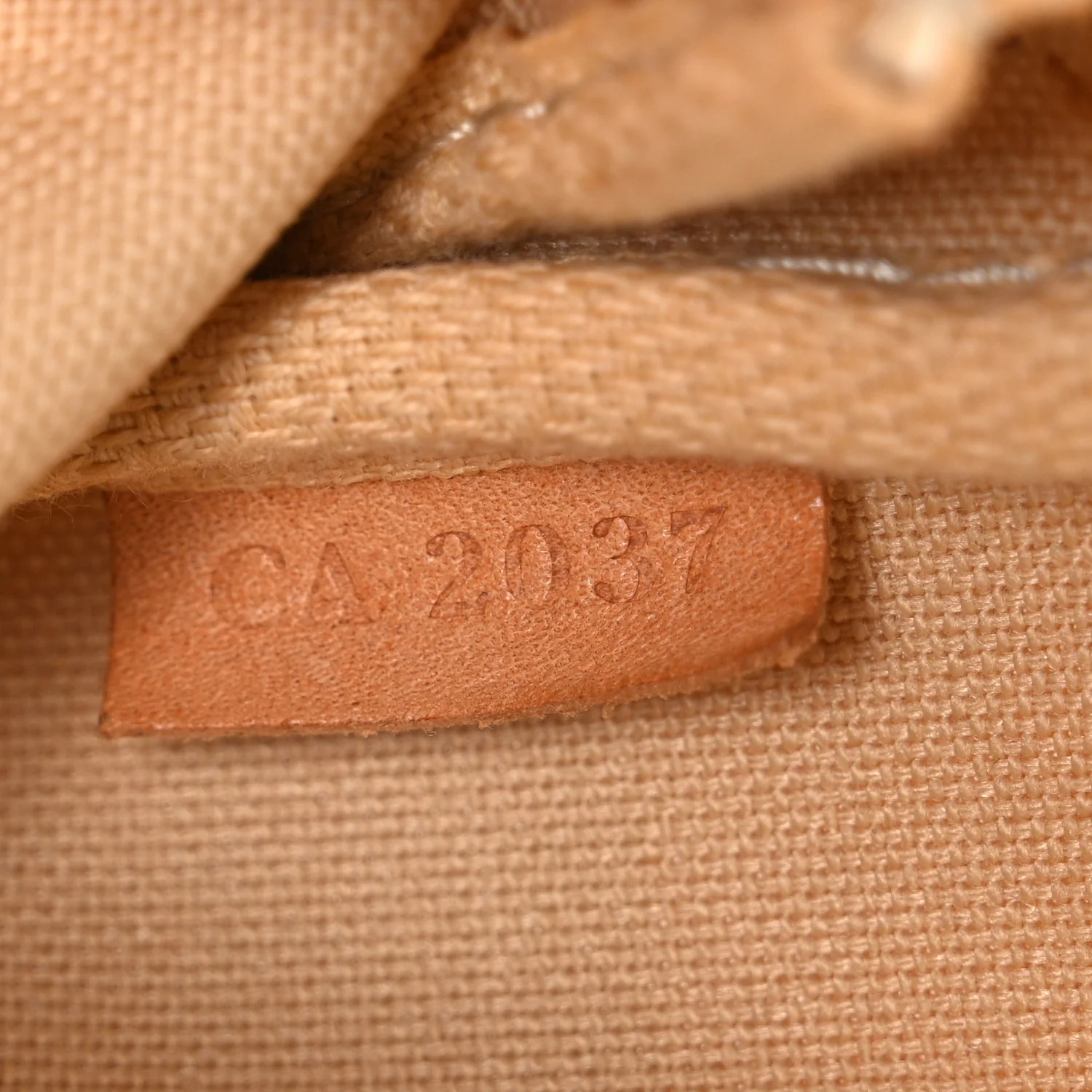 Damier Azur Pochette Accessories - Image 7