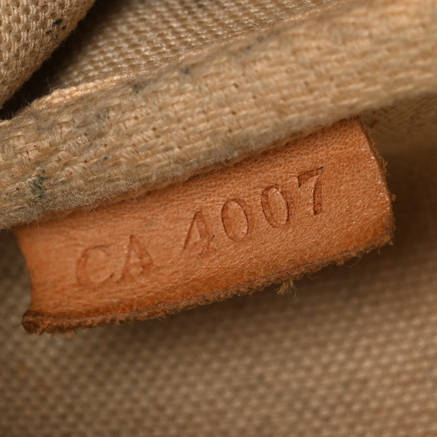 Damier Azur Pochette Accessories - Image 7