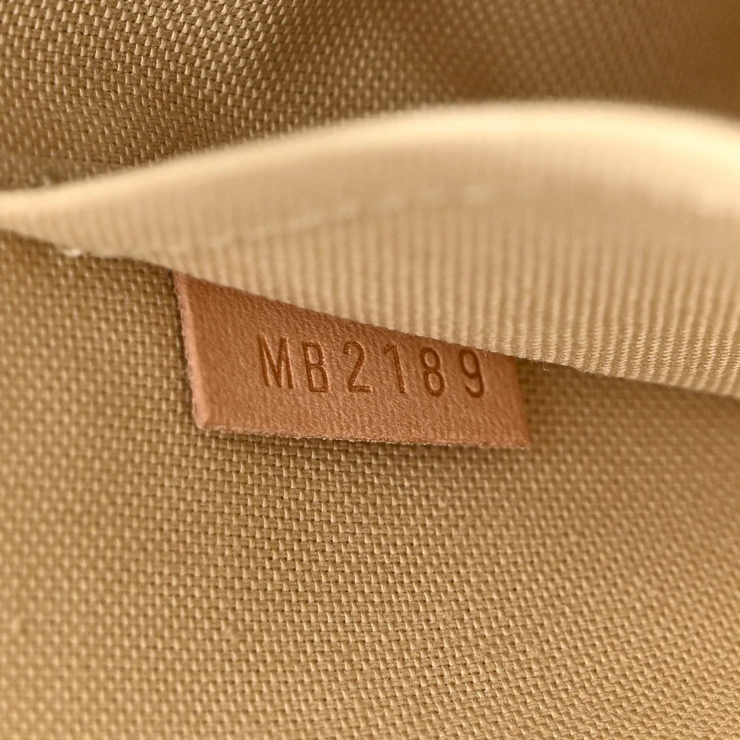 Damier Azur Pochette Accessories NM - Image 7