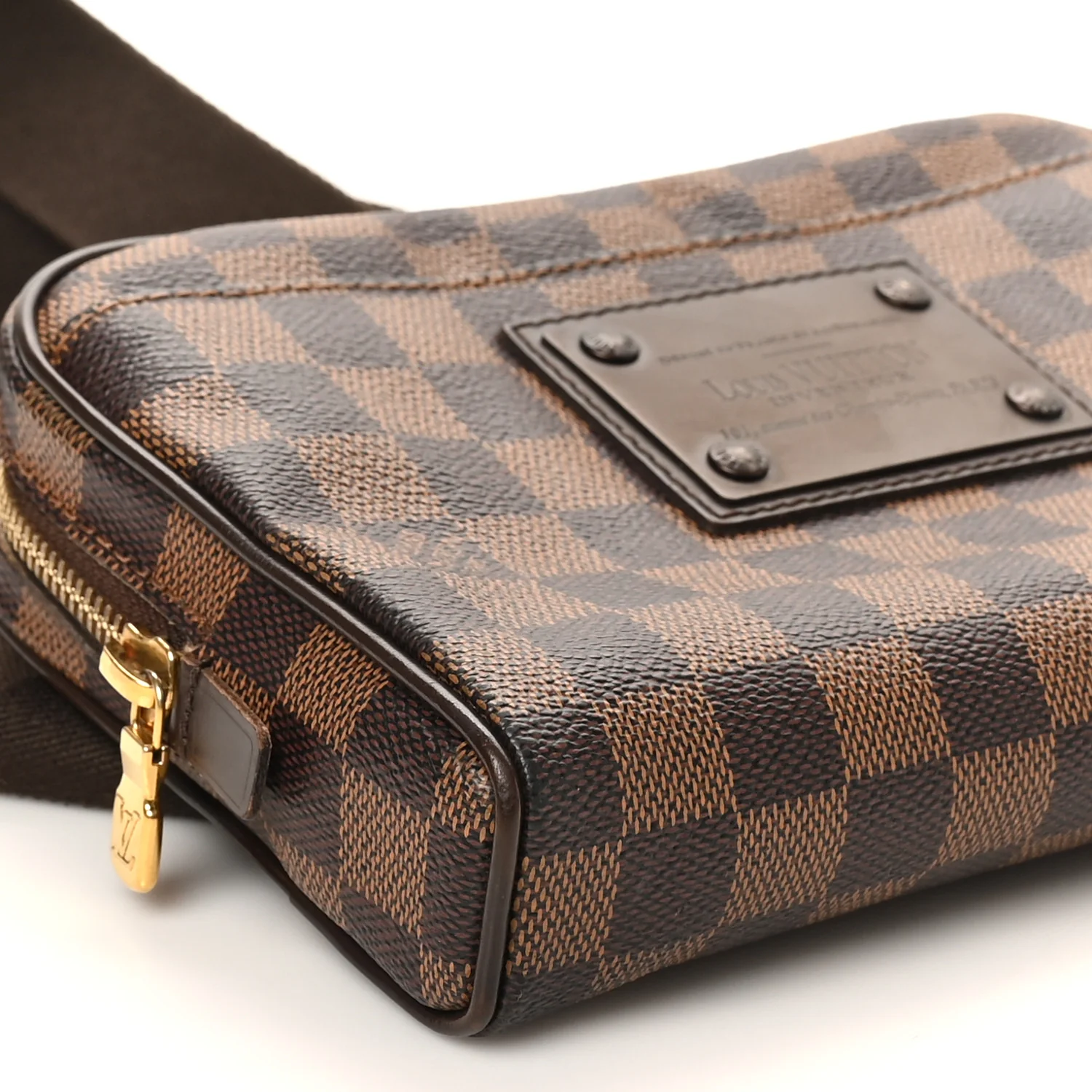 Damier Ebene Brooklyn Bum Bag - Image 8
