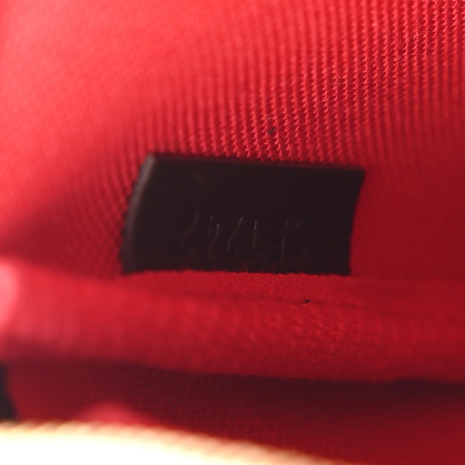 Damier Ebene Mini Pochette Accessories - Image 6