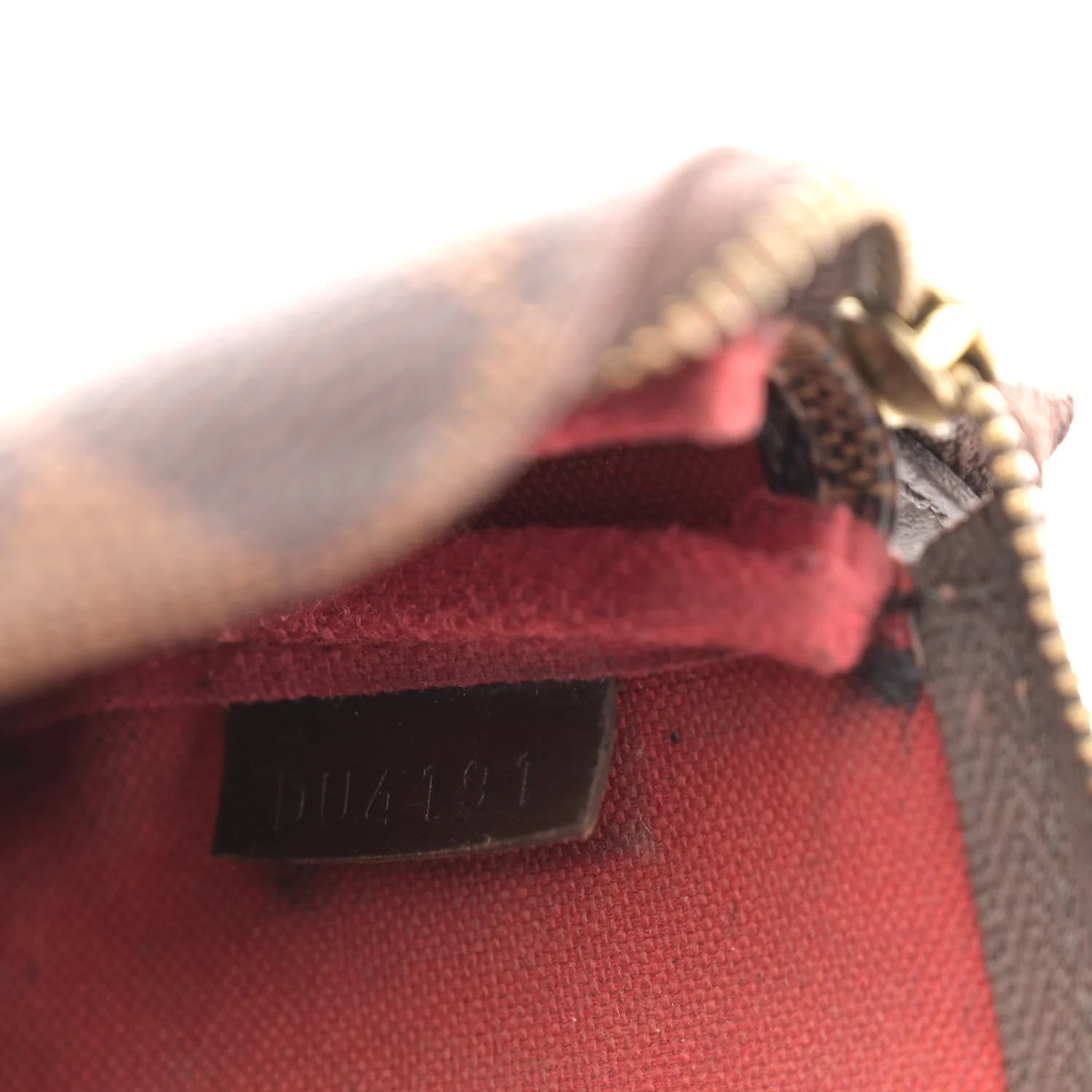 Damier Ebene Mini Pochette Accessories - Image 7