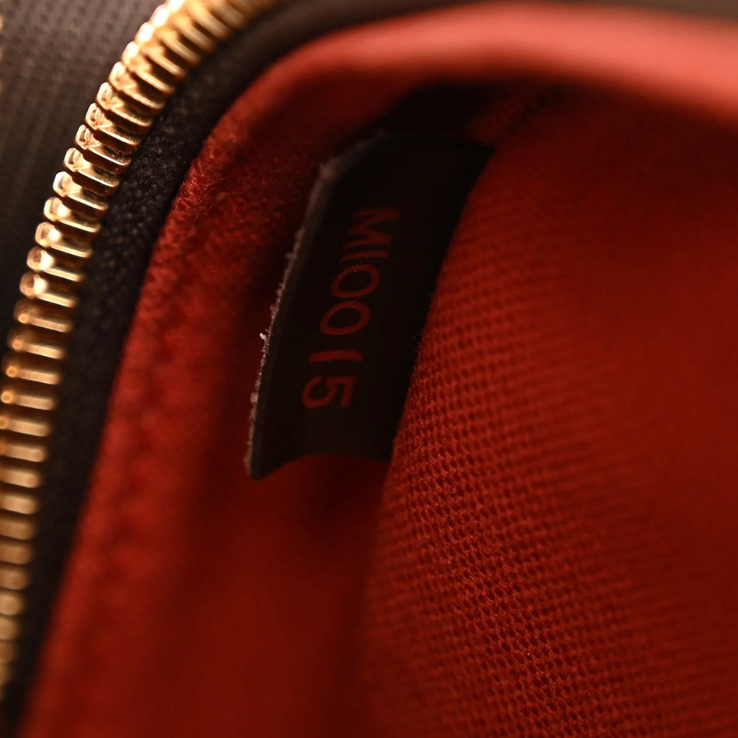 Damier Ebene Olav PM Messenger Bag - Image 7