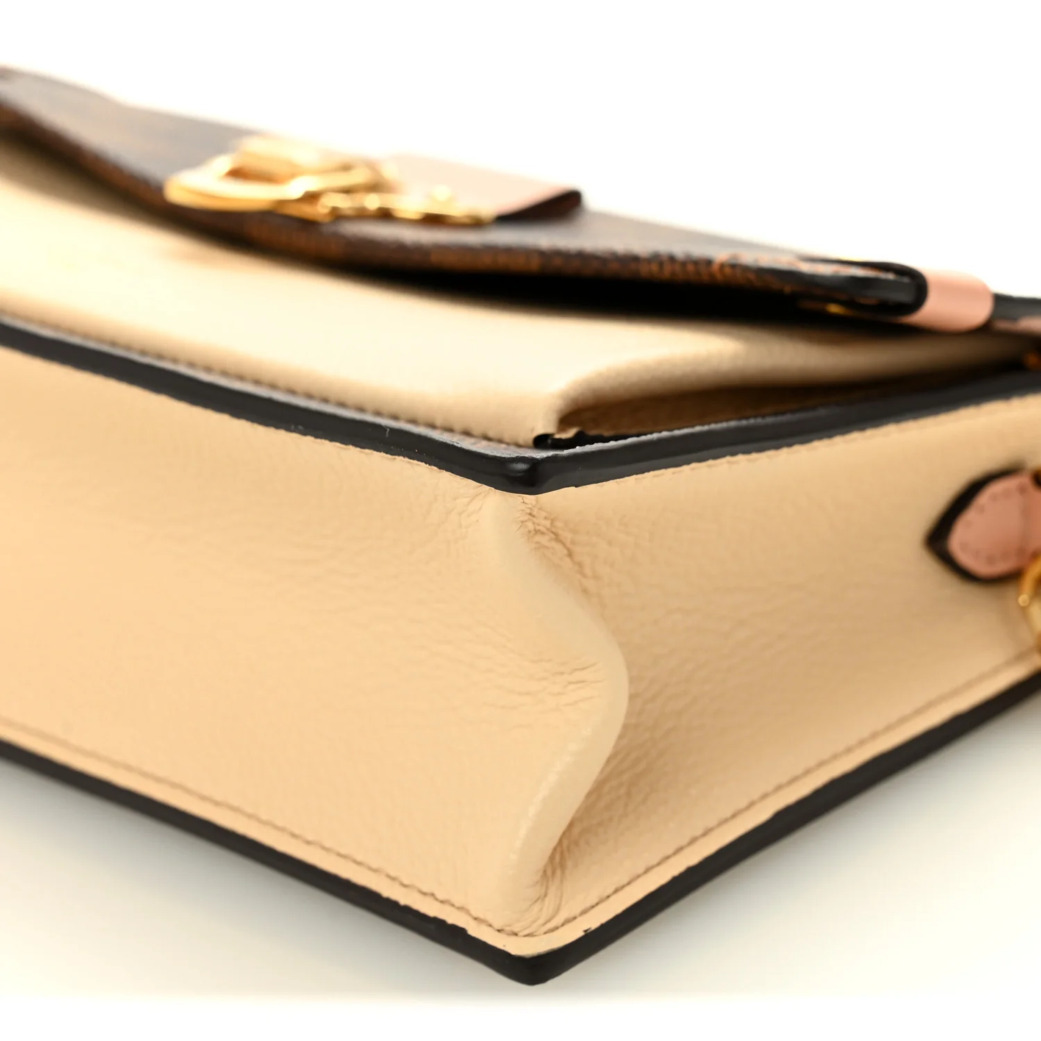 Damier Ebene Vavin Chain Wallet Creme - Image 9