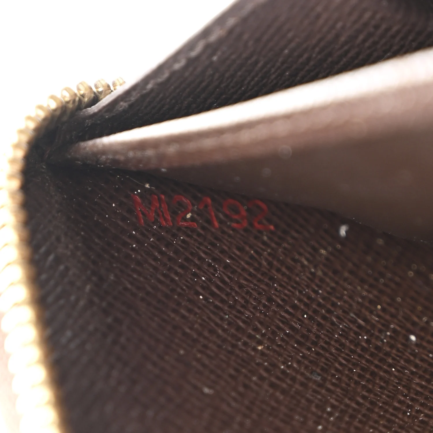Damier Ebene Zippy Wallet - Image 9