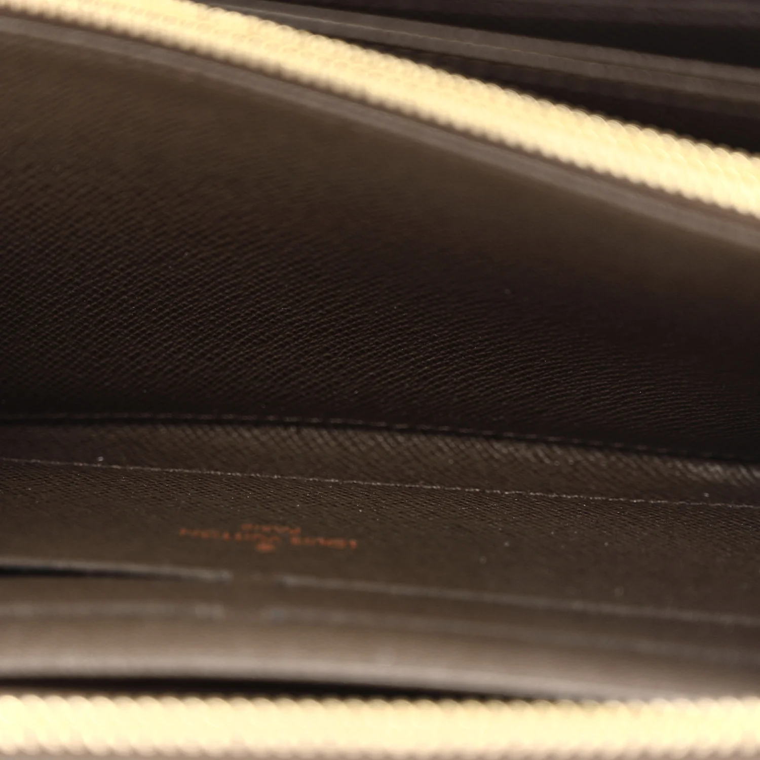 Damier Ebene Zippy Wallet - Image 7