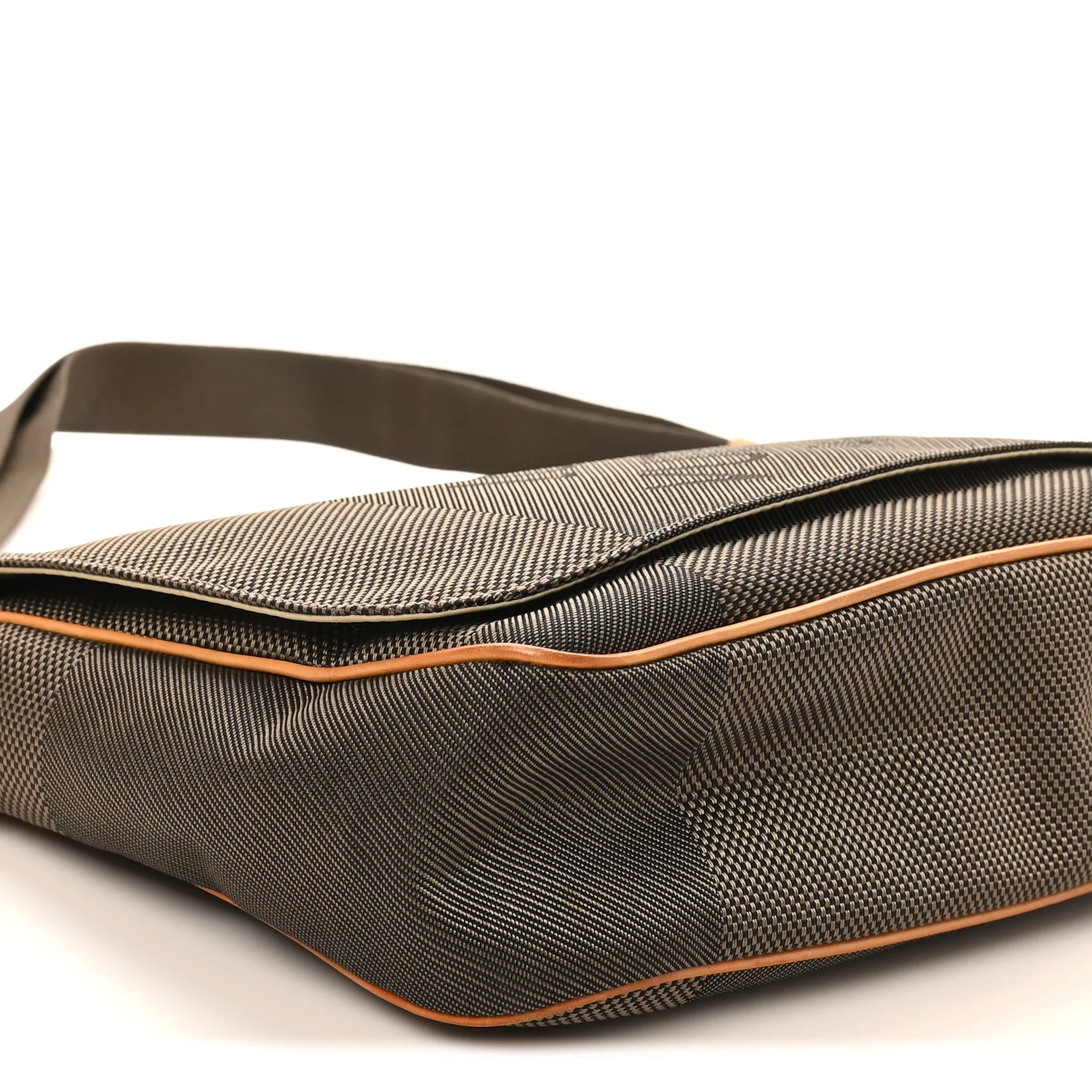 Damier Geant Petit Messenger Bag Terre - Image 8