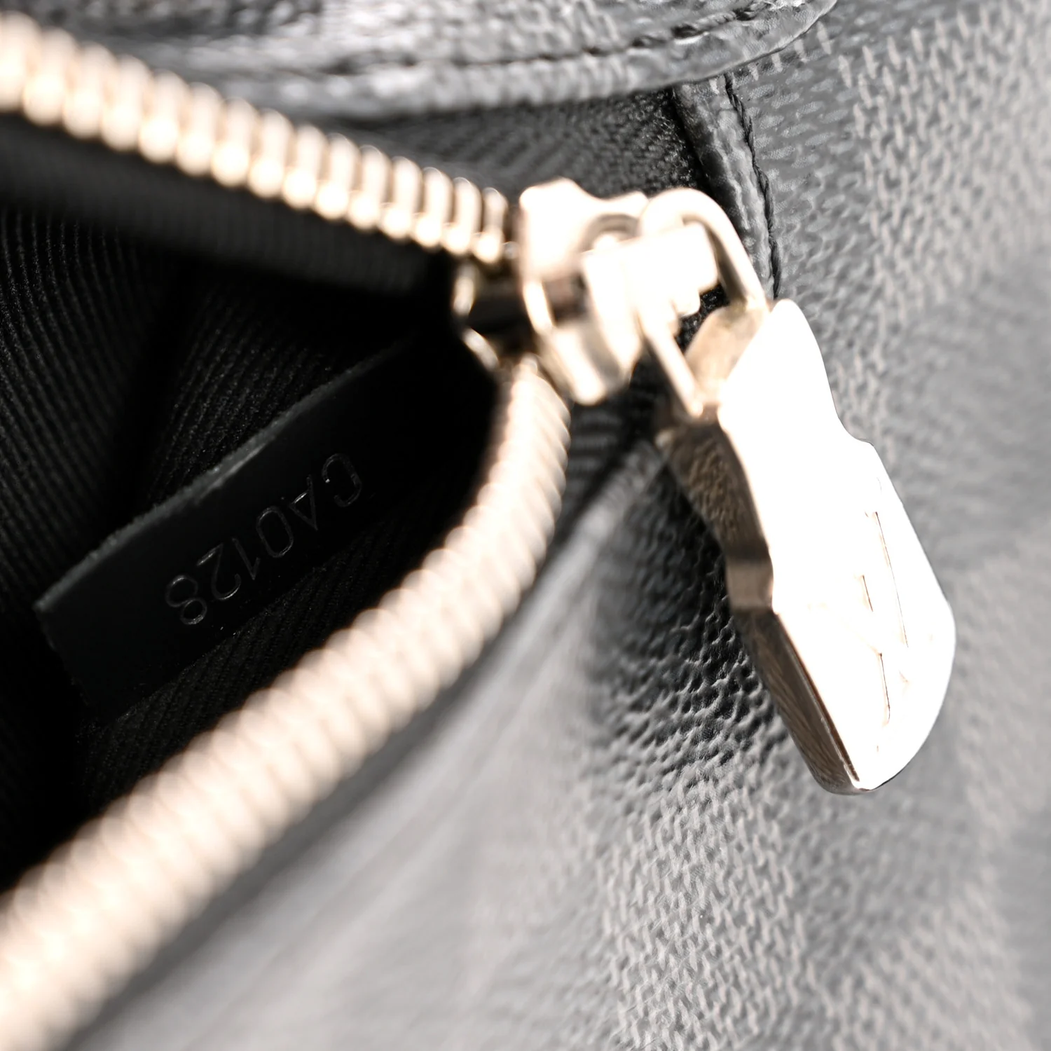 Damier Graphite District GM - Image 7
