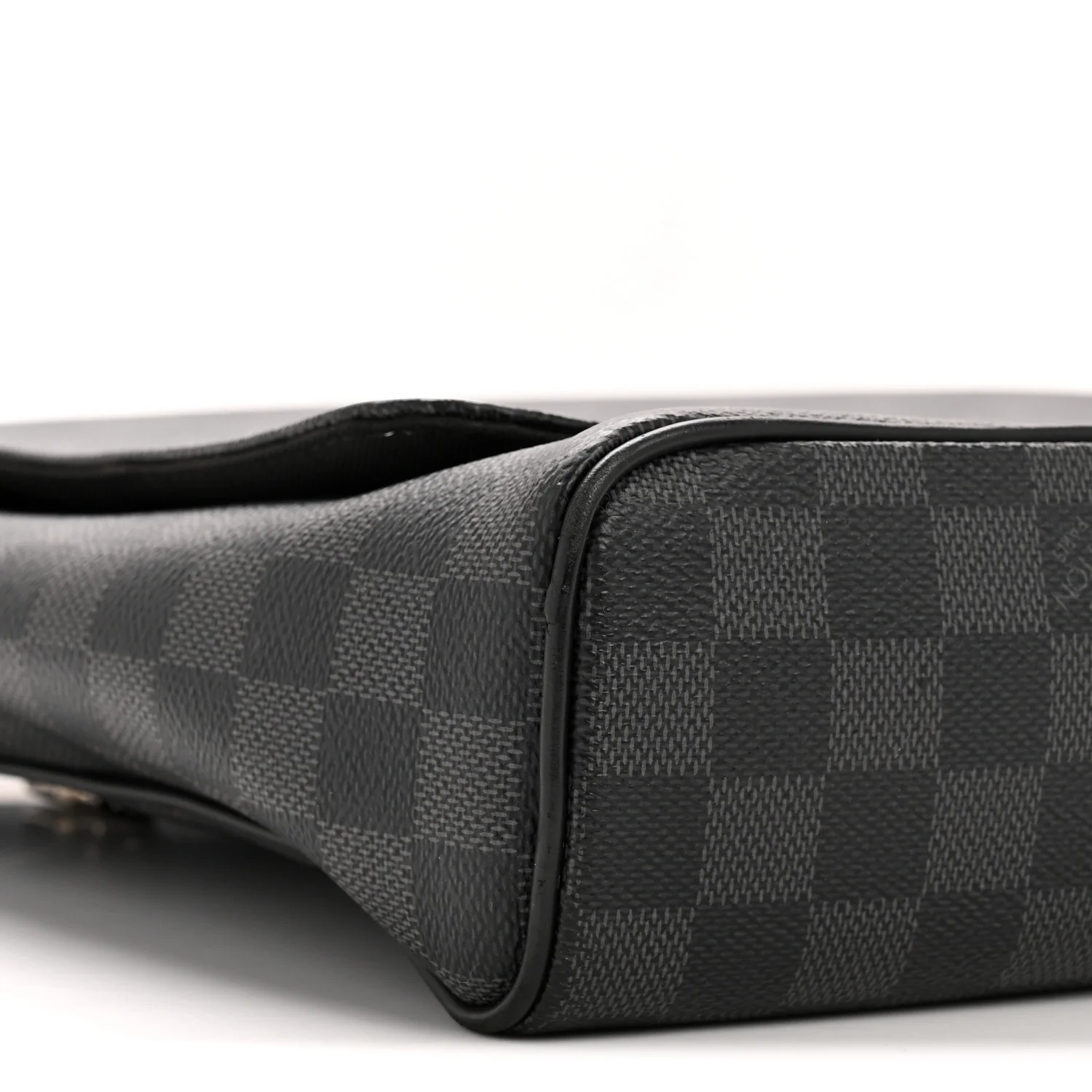 Damier Graphite District GM - Image 9