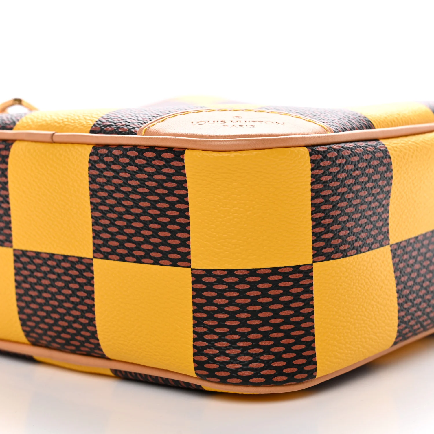Damier Pop Chess Messenger Jaune Mat - Image 9