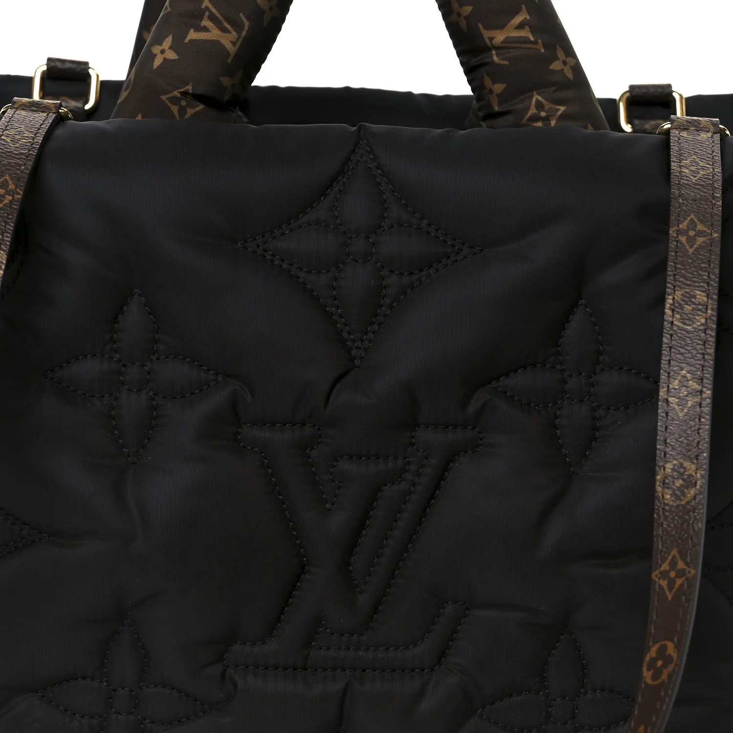 Econyl Monogram Pillow Giant Onthego MM Black - Image 6