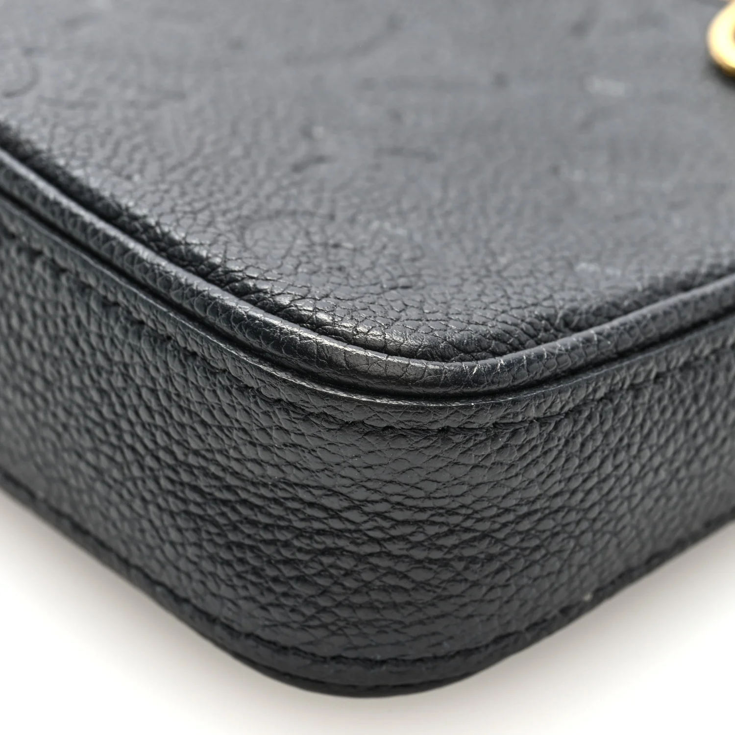 Empreinte Easy Pouch On Strap Black - Image 9