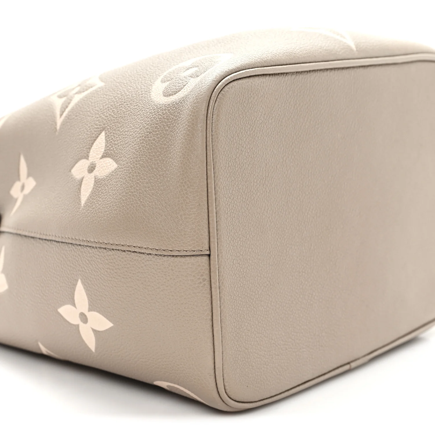 Empreinte Monogram Giant Neonoe MM Tourterelle Creme - Image 9