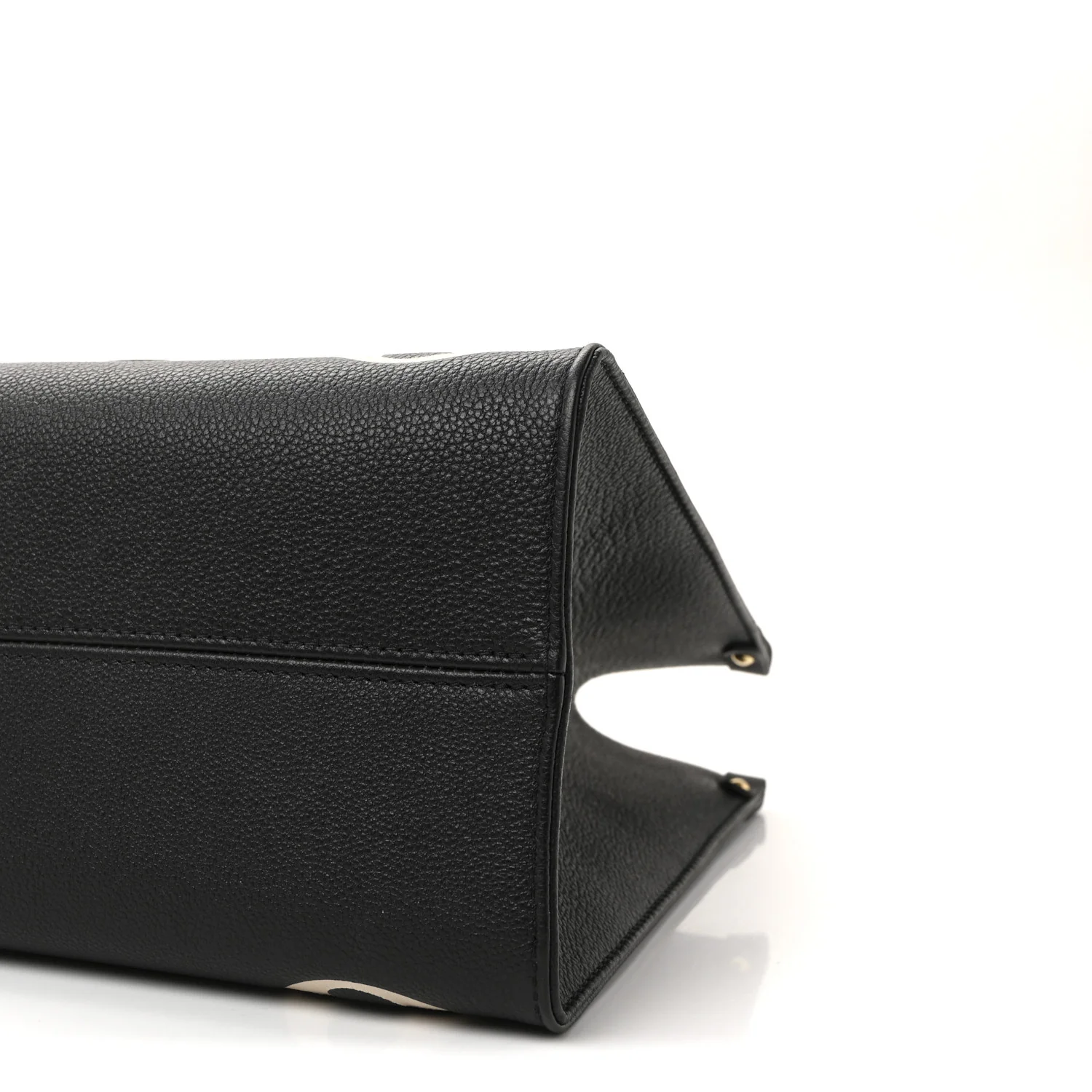Empreinte Monogram Giant Onthego MM Black Beige - Image 9
