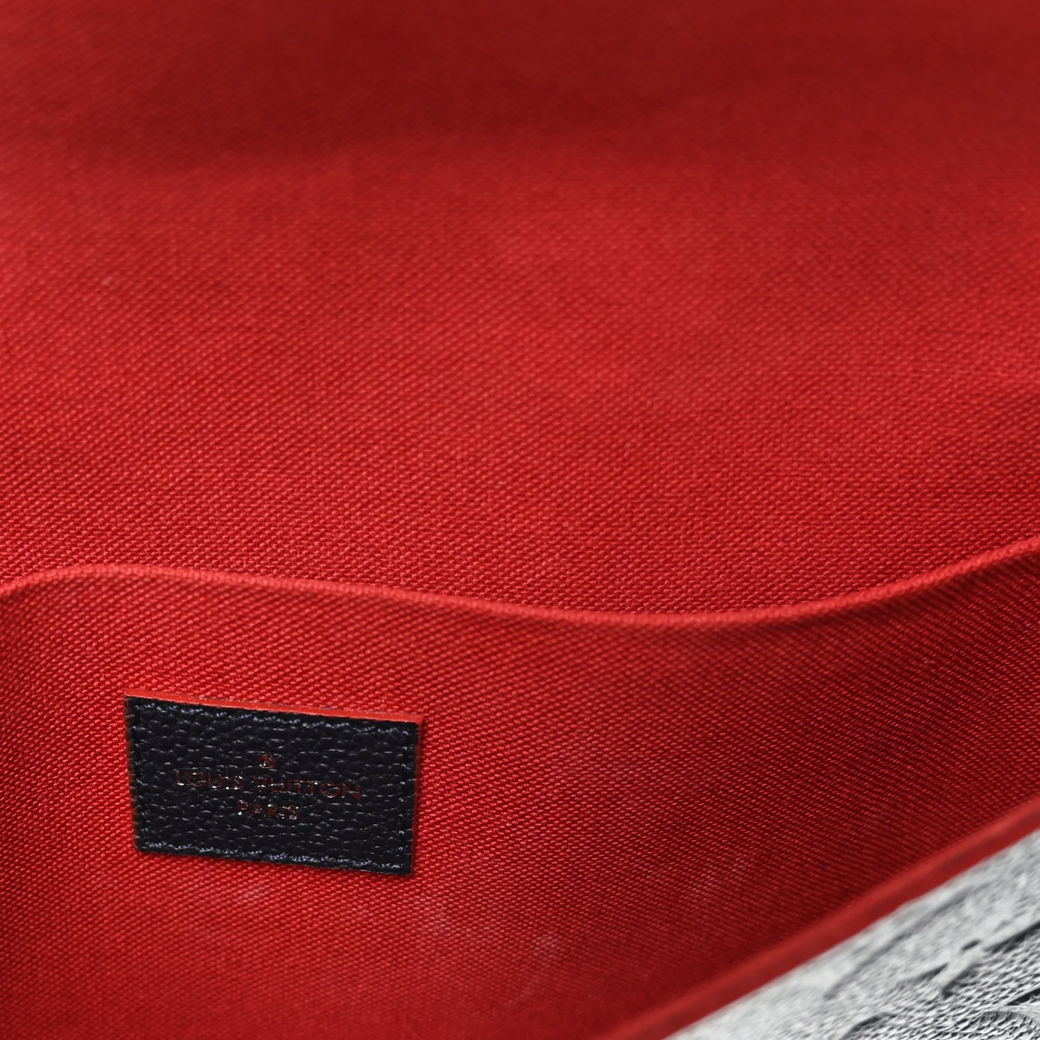Empreinte Pochette Felicie Chain Wallet Marine Rouge - Image 7