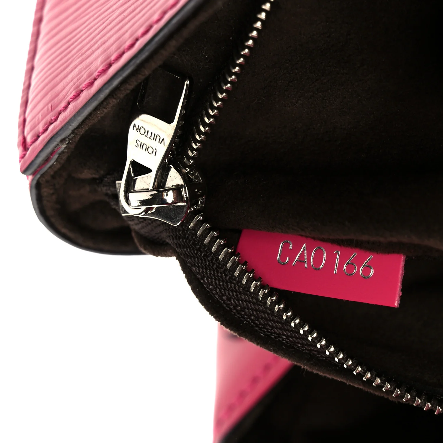 Epi Cluny MM  Hot Pink - Image 7