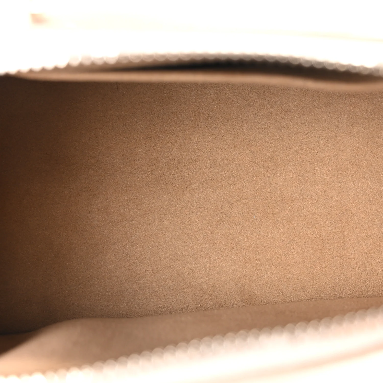Epi Jacquard Alma BB Quartz - Image 5