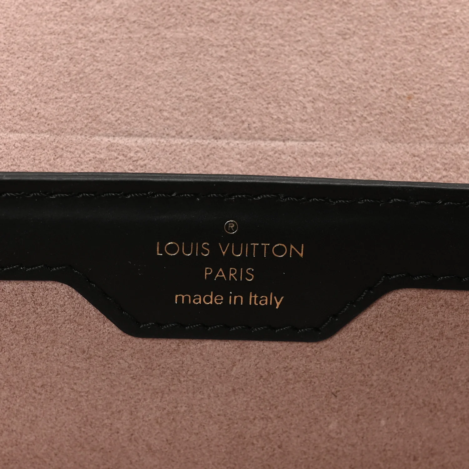 Epi Papillon Trunk Black - Image 6