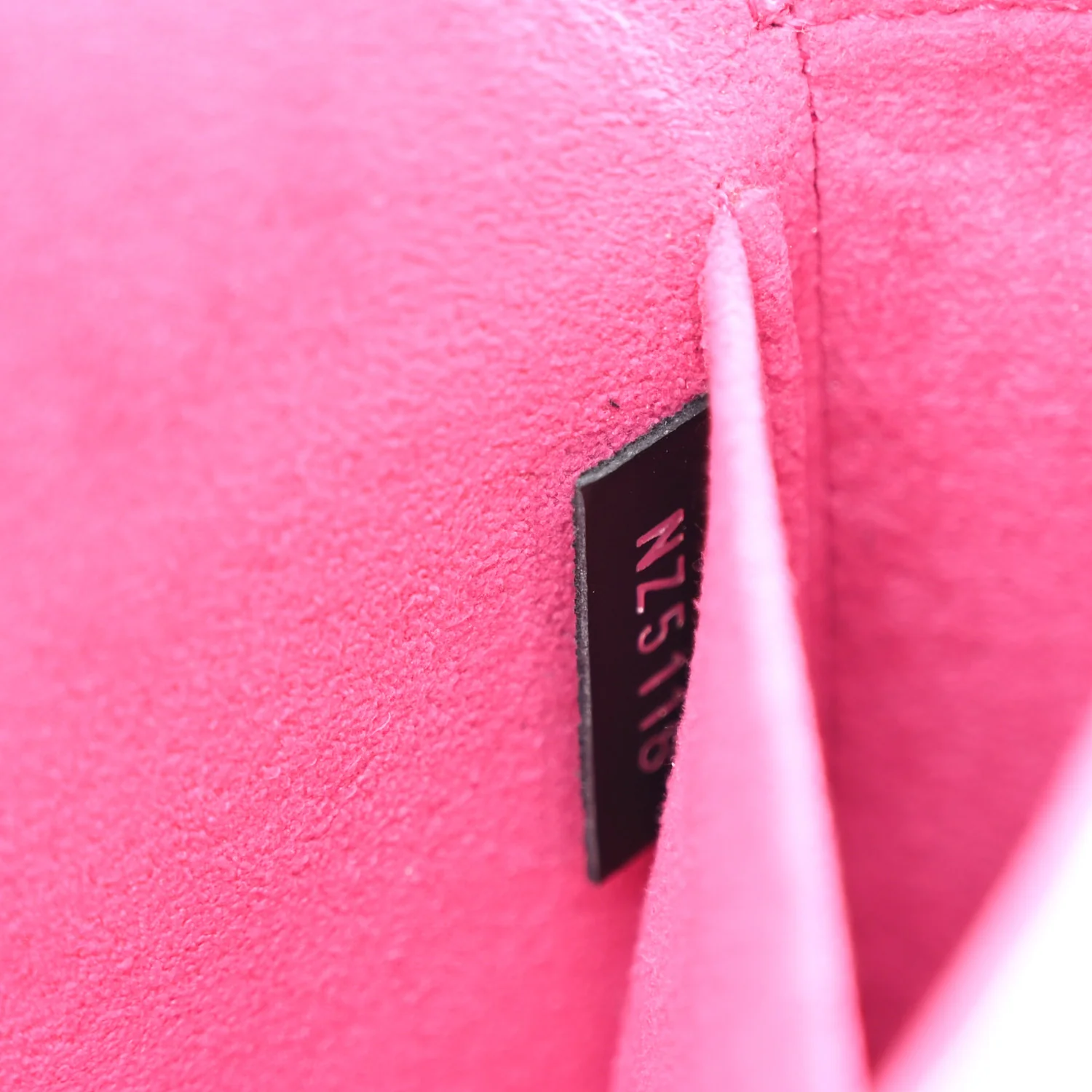 Epi Pochette Felicie Black Hot Pink - Image 19