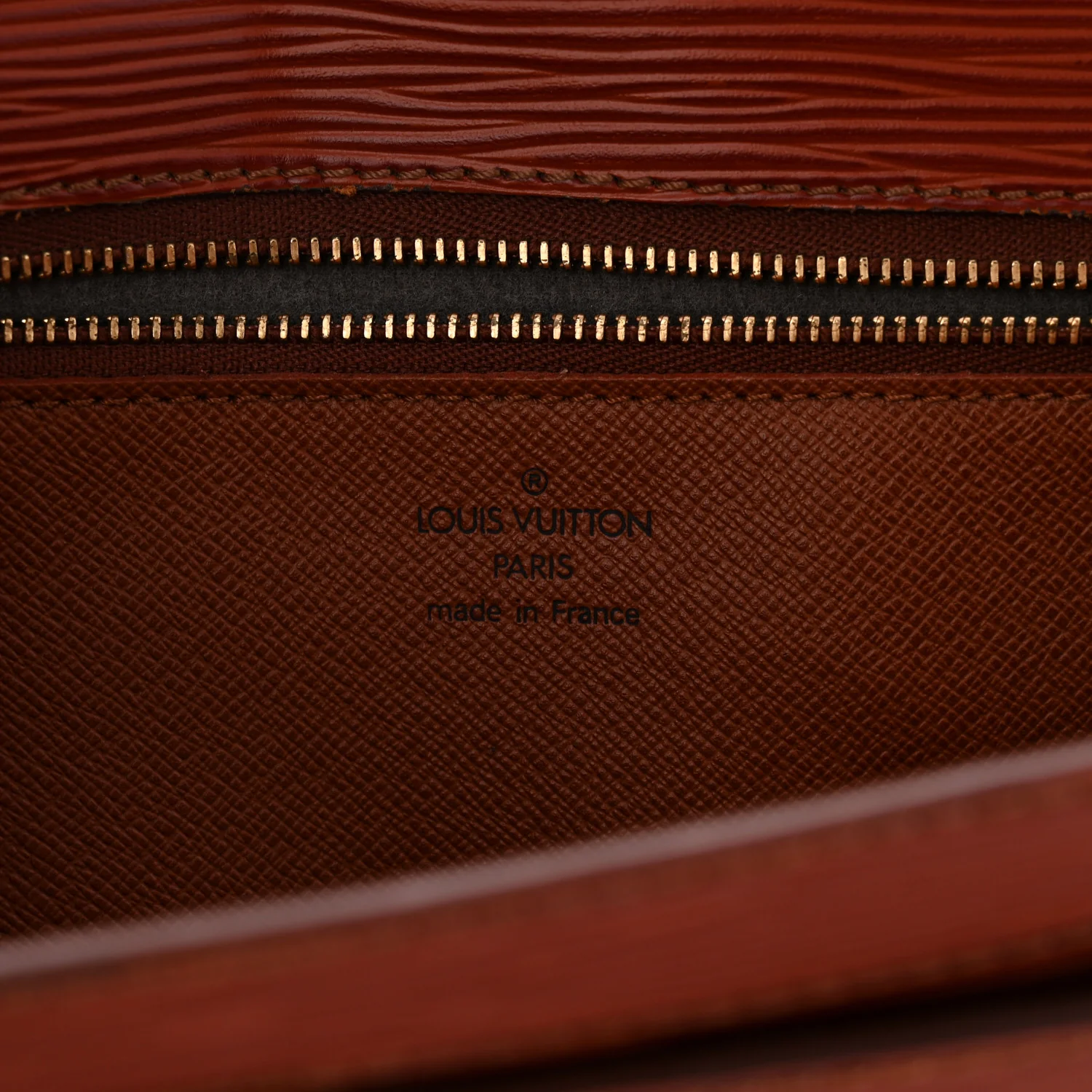 Epi Pochette Sellier Dragonne Kenyan Fawn - Image 6