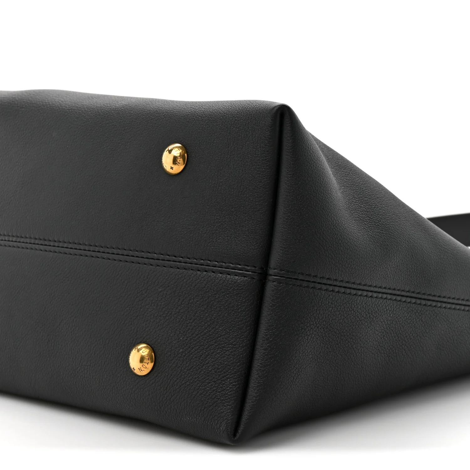 Grained Calfskin Low Key Hobo MM Black - Image 9
