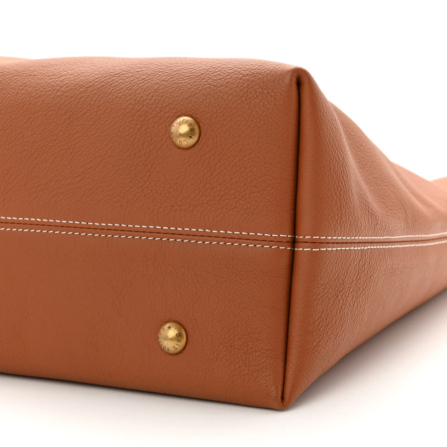 Grained Calfskin Low Key Hobo MM Cognac - Image 10