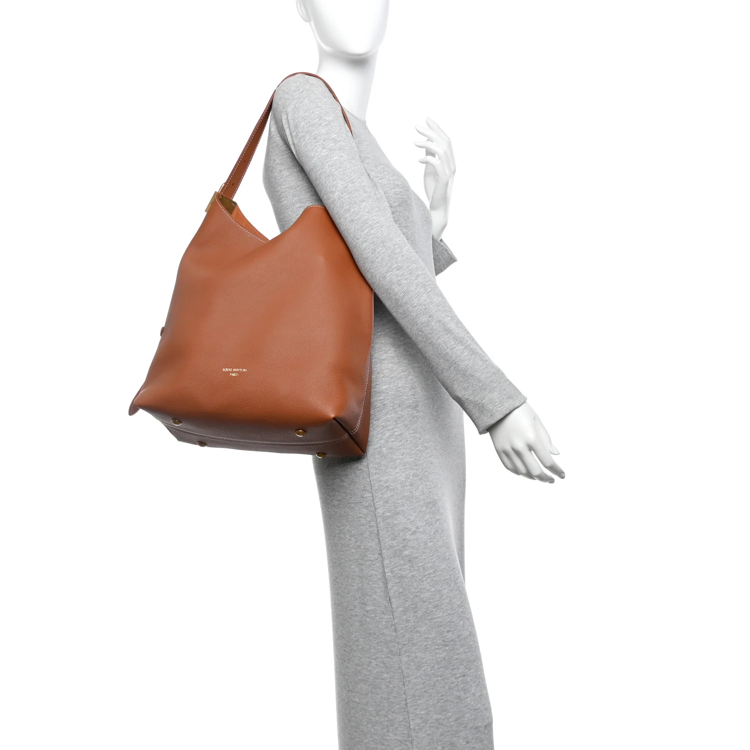 Grained Calfskin Low Key Hobo MM Cognac - Image 2