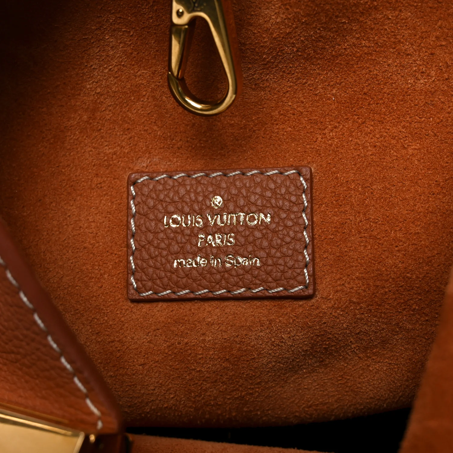 Grained Calfskin Low Key Hobo PM Cognac - Image 6