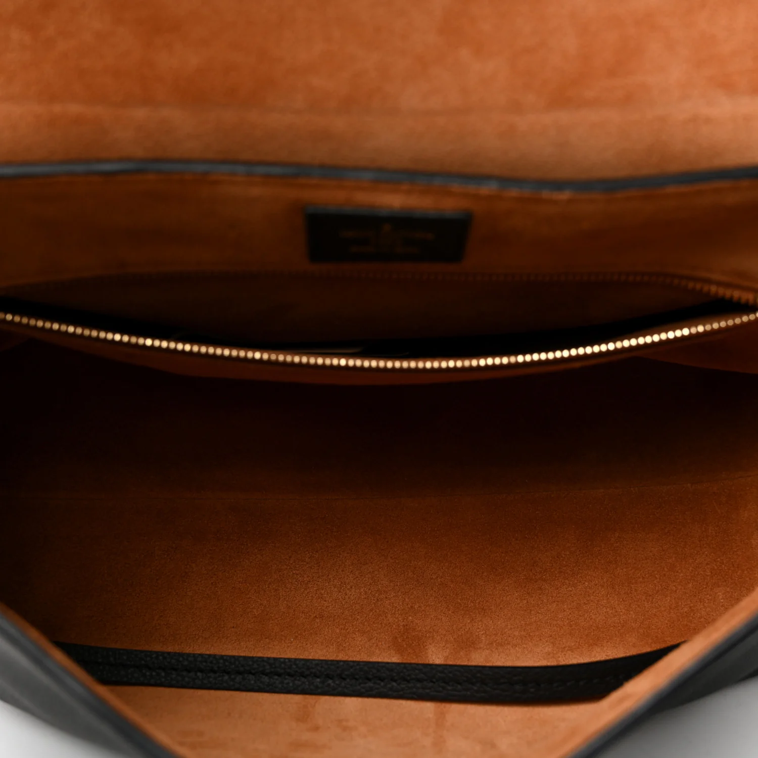 Grained Calfskin Low Key Messenger Black - Image 5
