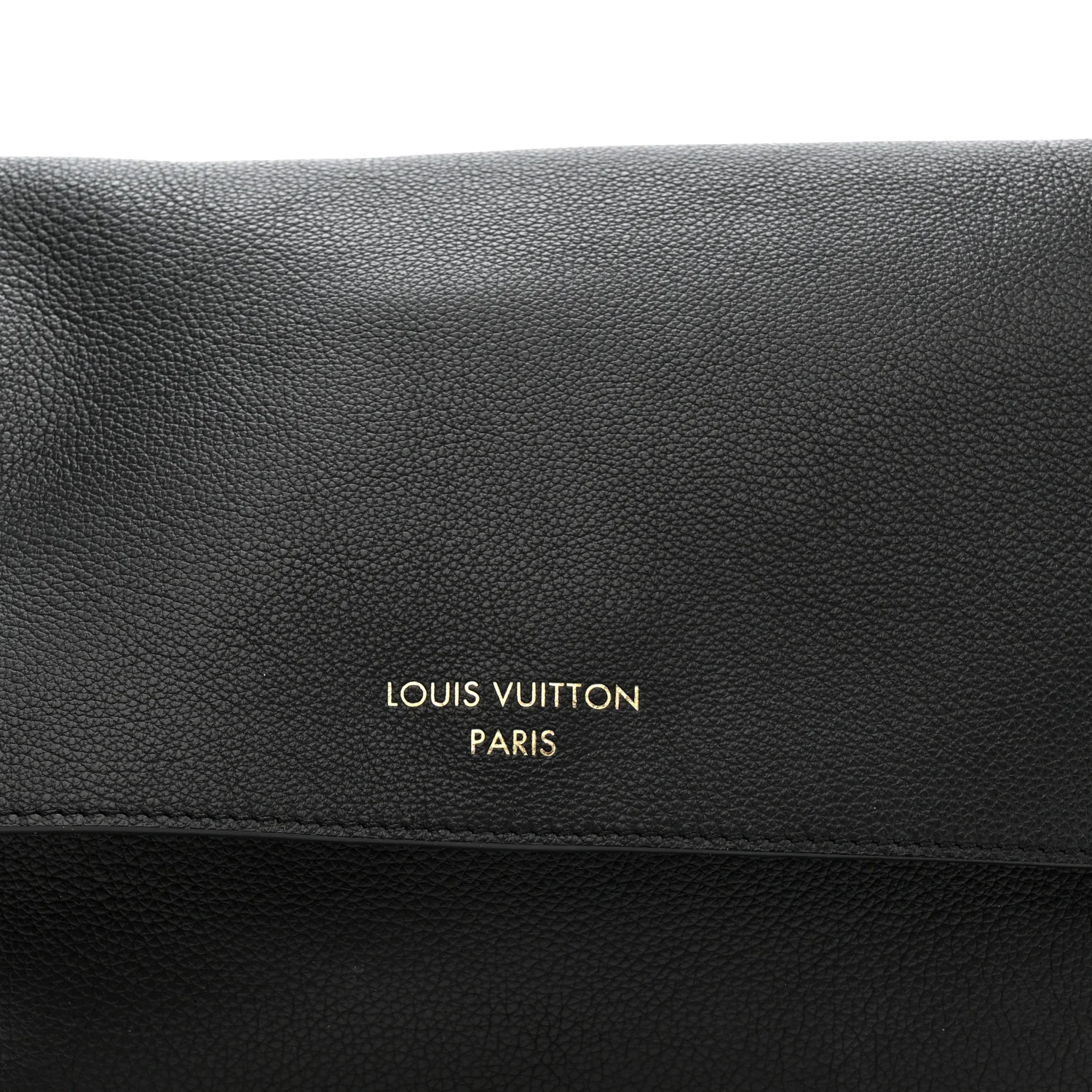 Grained Calfskin Low Key Messenger Black - Image 8