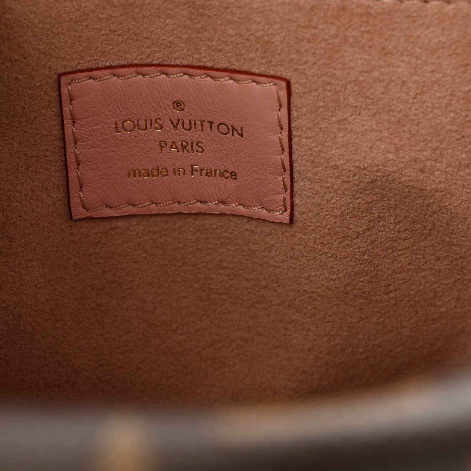 Grained Calfskin Monogram Double V Rose Poudre - Image 6