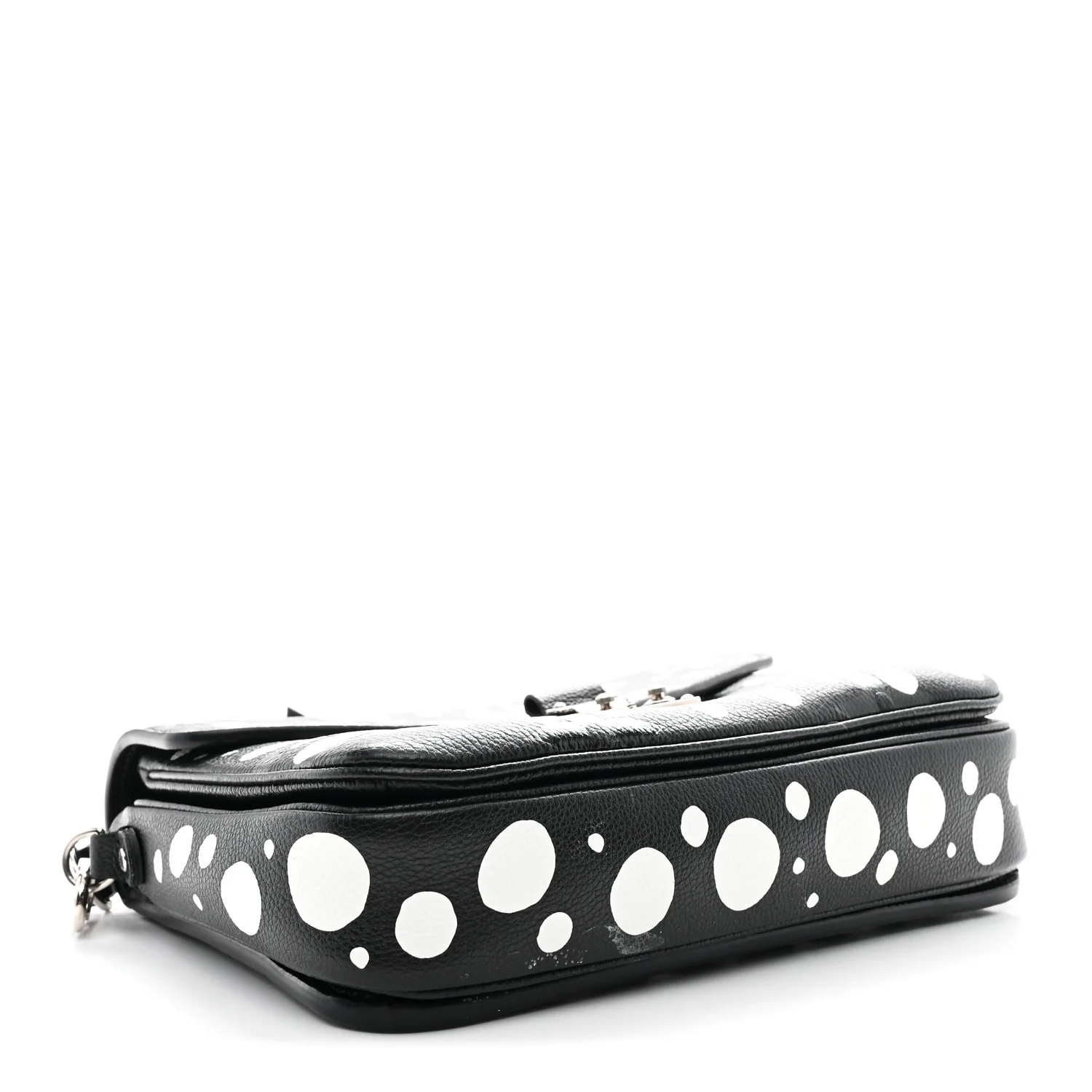 LV X YK Empreinte Monogram Giant Pochette Metis Black - Image 4