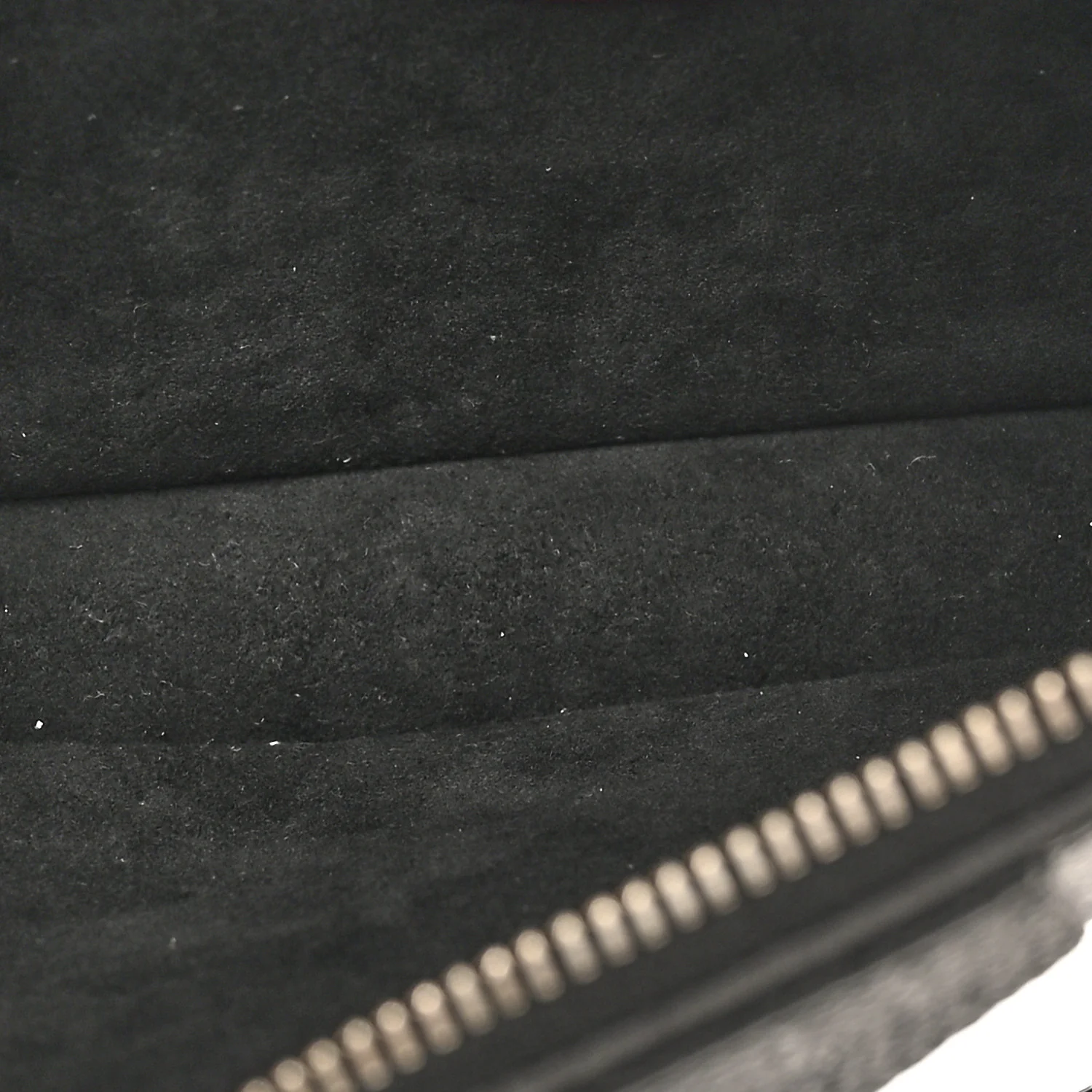 LV X YK Empreinte Multi Pochette Accessories Black Fuchsia - Image 6