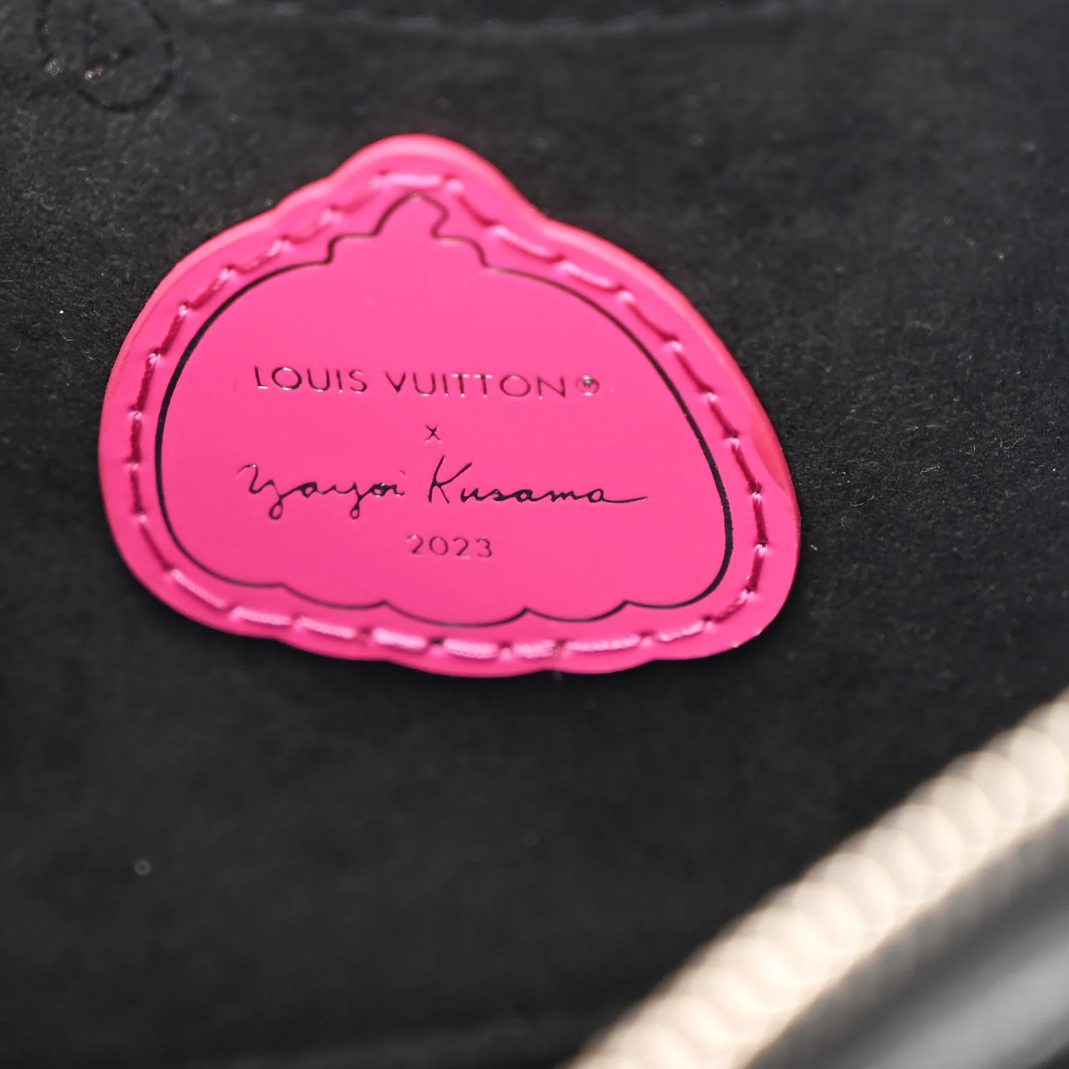 LV X YK Empreinte Multi Pochette Accessories Black Fuchsia - Image 7