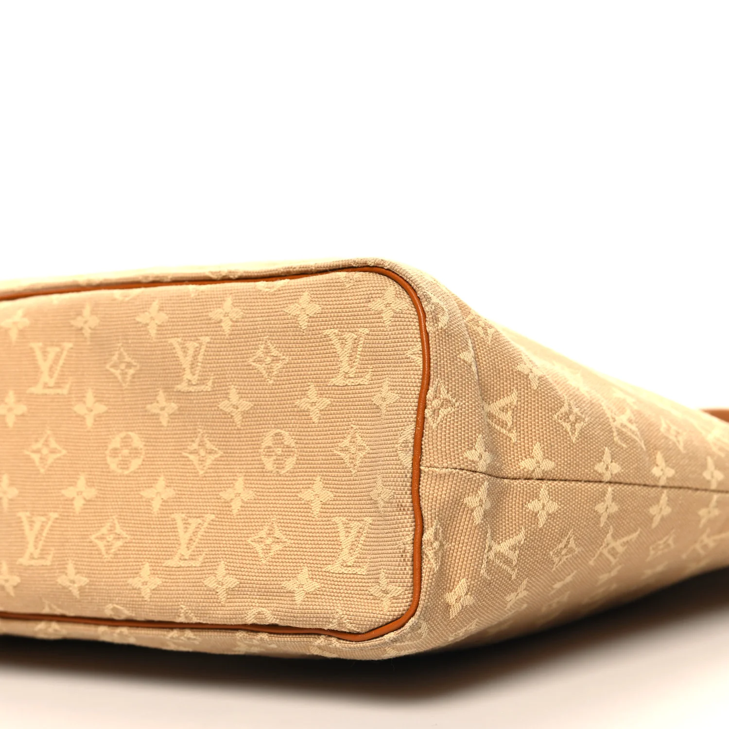 Mini Monogram LUCILLE GM Beige - Image 9