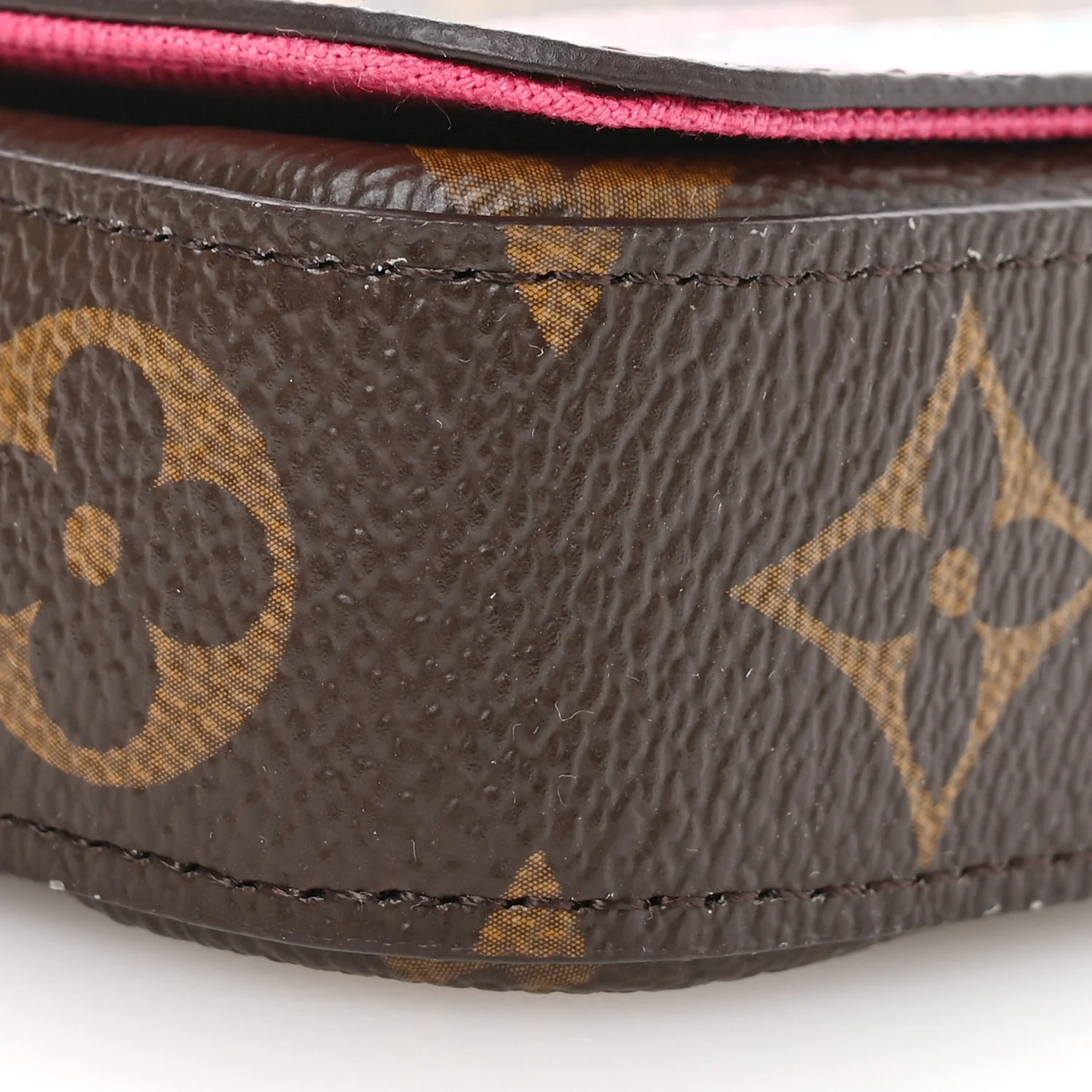 Monogram 2021 Christmas Animation Hollywood Pochette Felicie Chain Wallet Fuchsia - Image 9