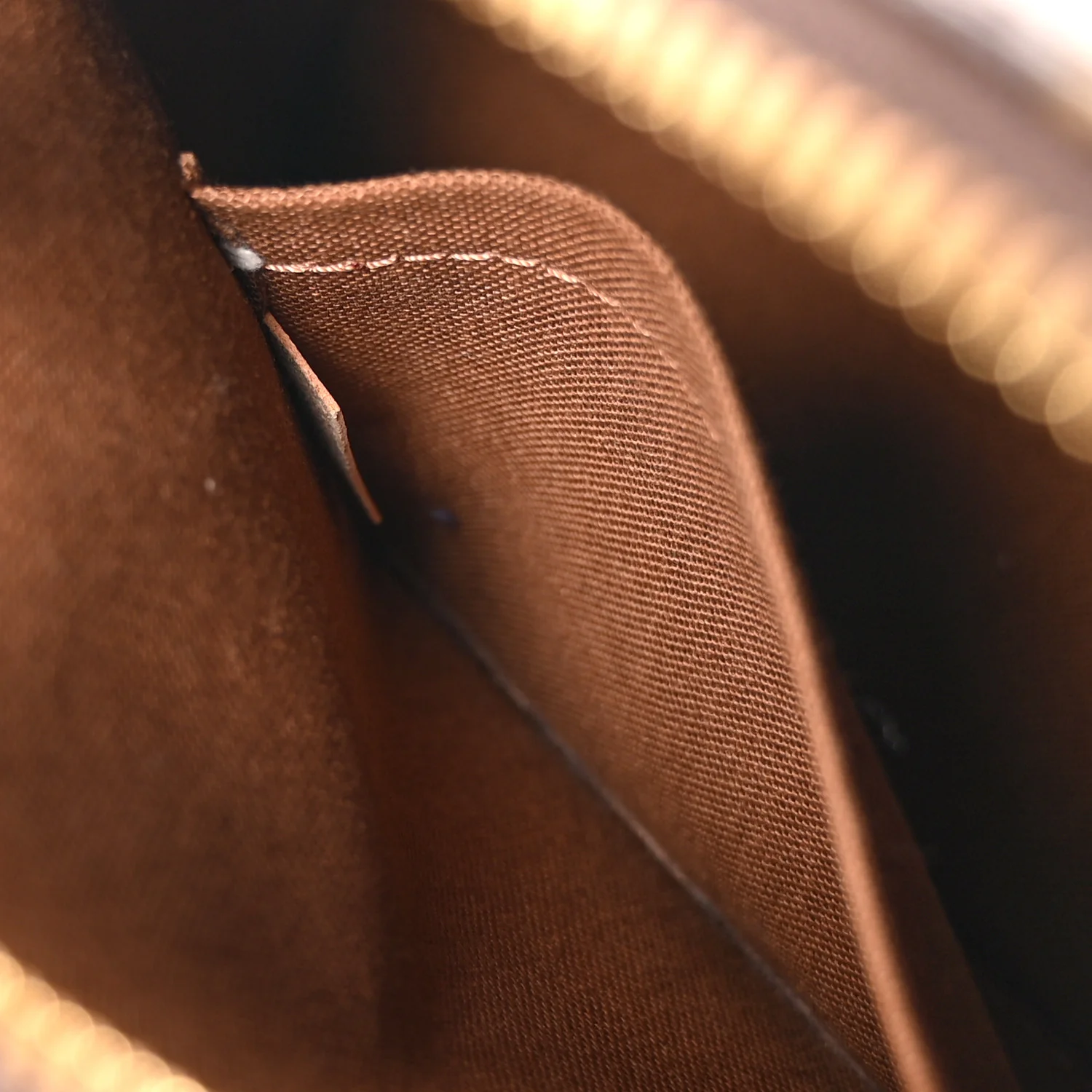 Monogram Alma BB - Image 10
