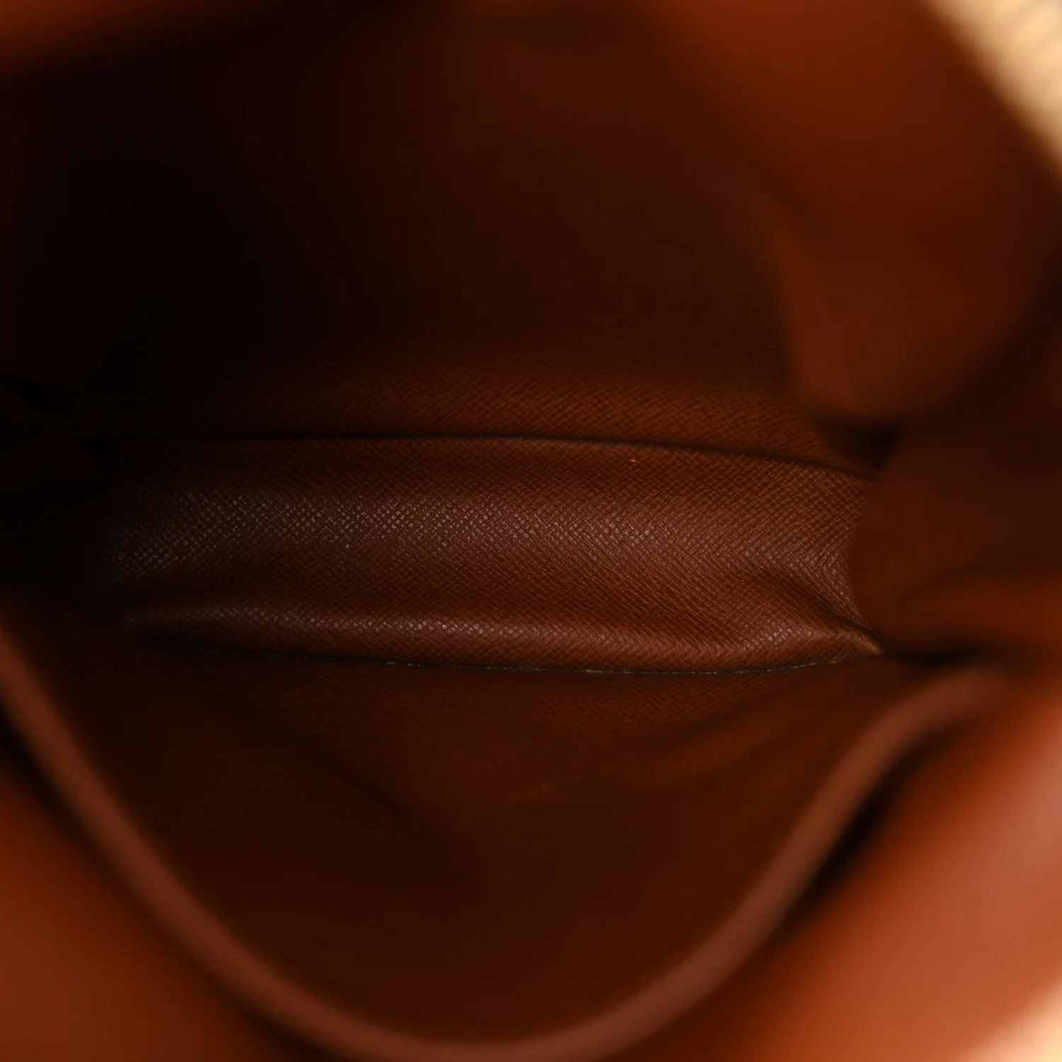 Monogram Amazone - Image 5
