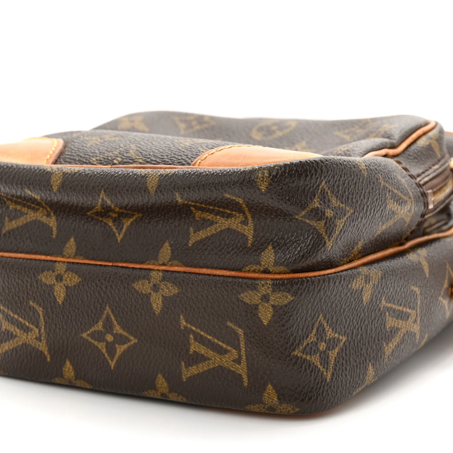 Monogram Amazone - Image 9