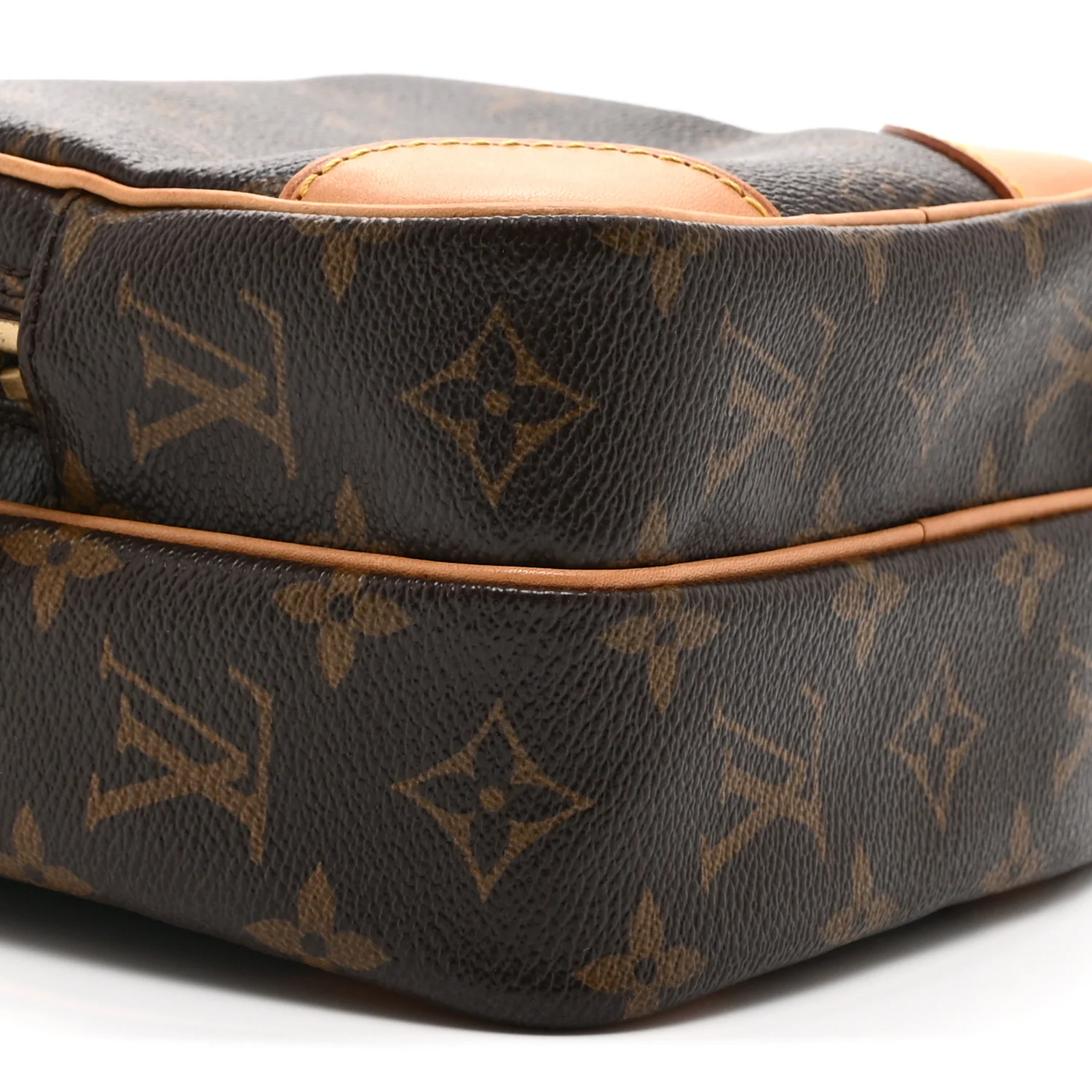 Monogram Amazone - Image 10
