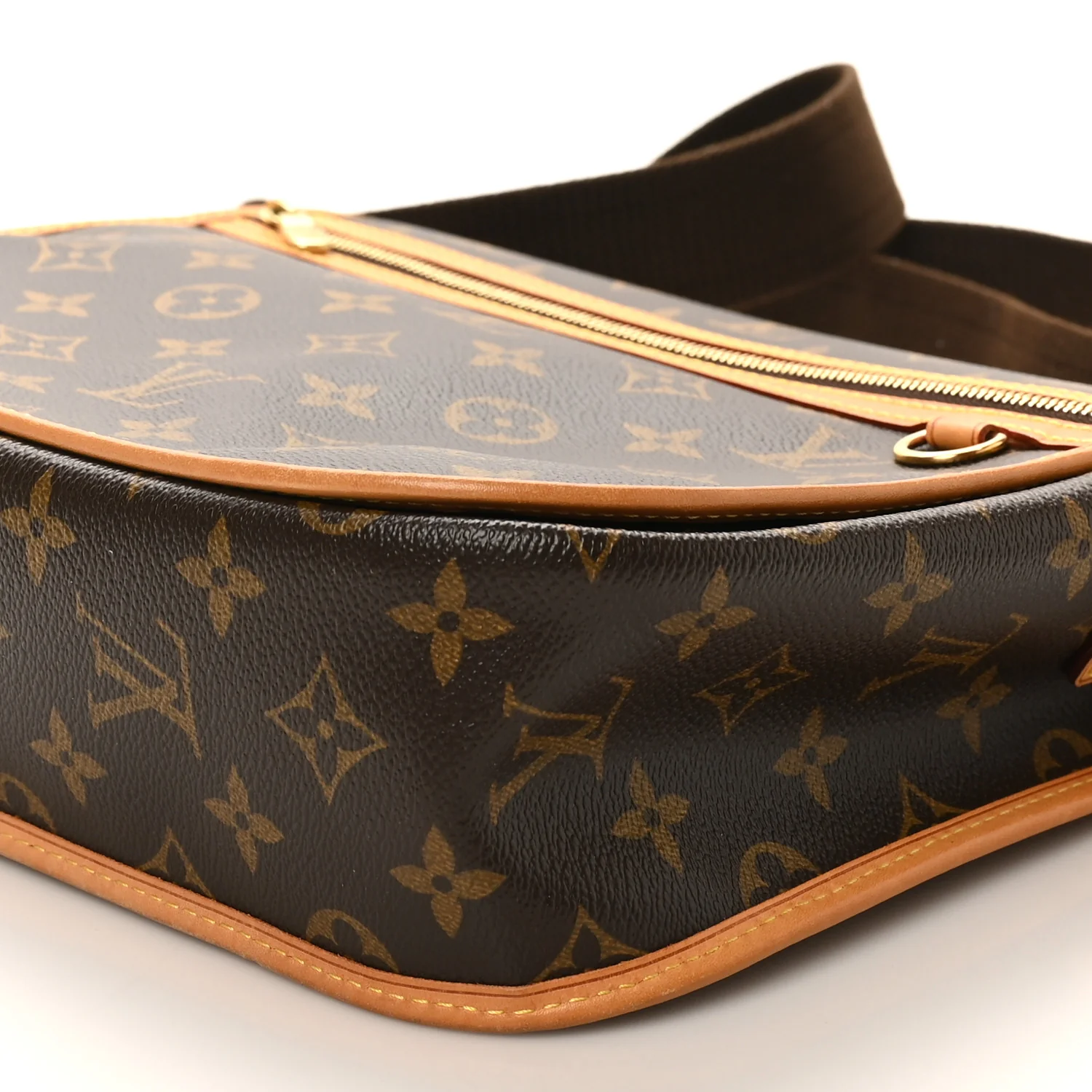 Monogram Bosphore PM Messenger - Image 9