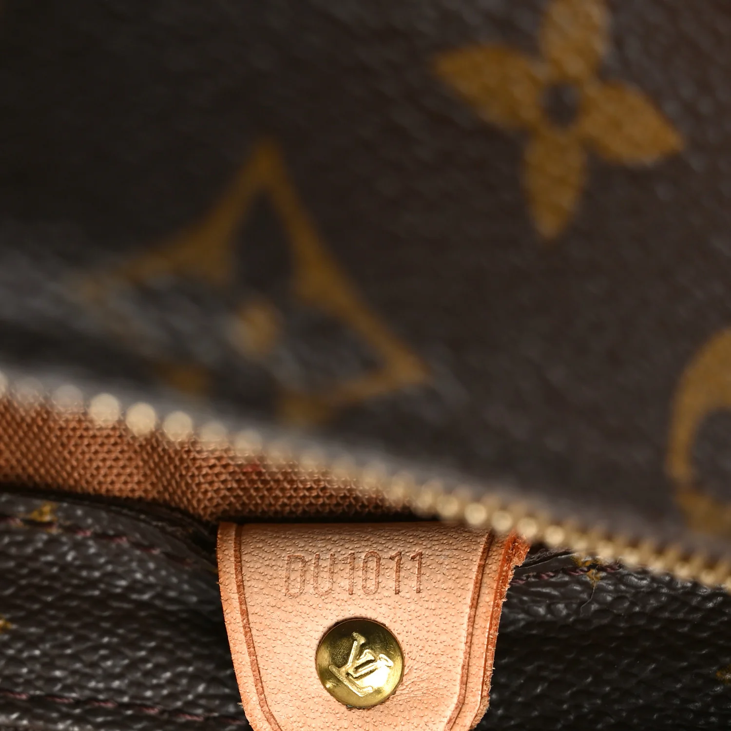 Monogram Cabas Piano - Image 7