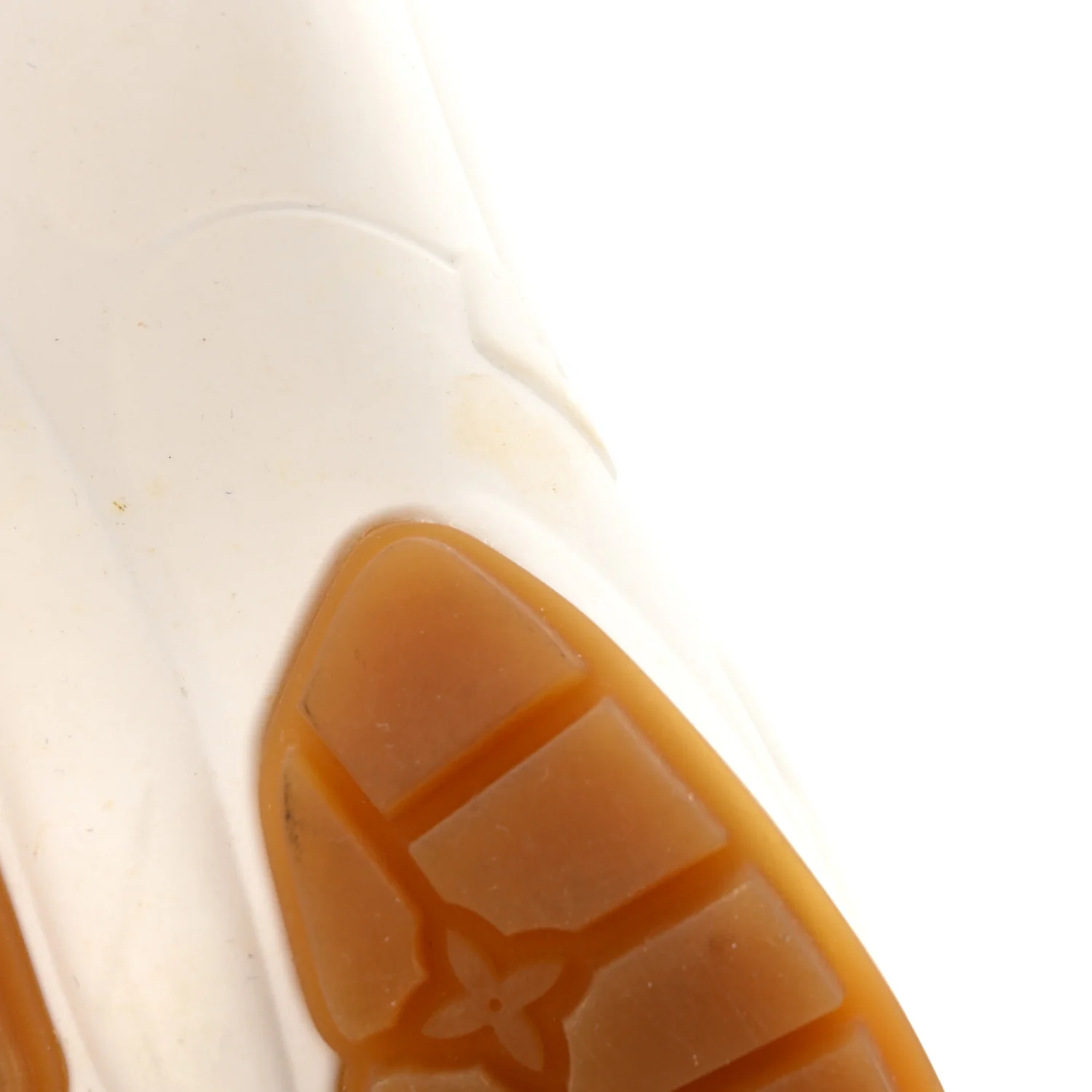 Monogram Calfskin Run 55 Sneakers 40 White - Image 9