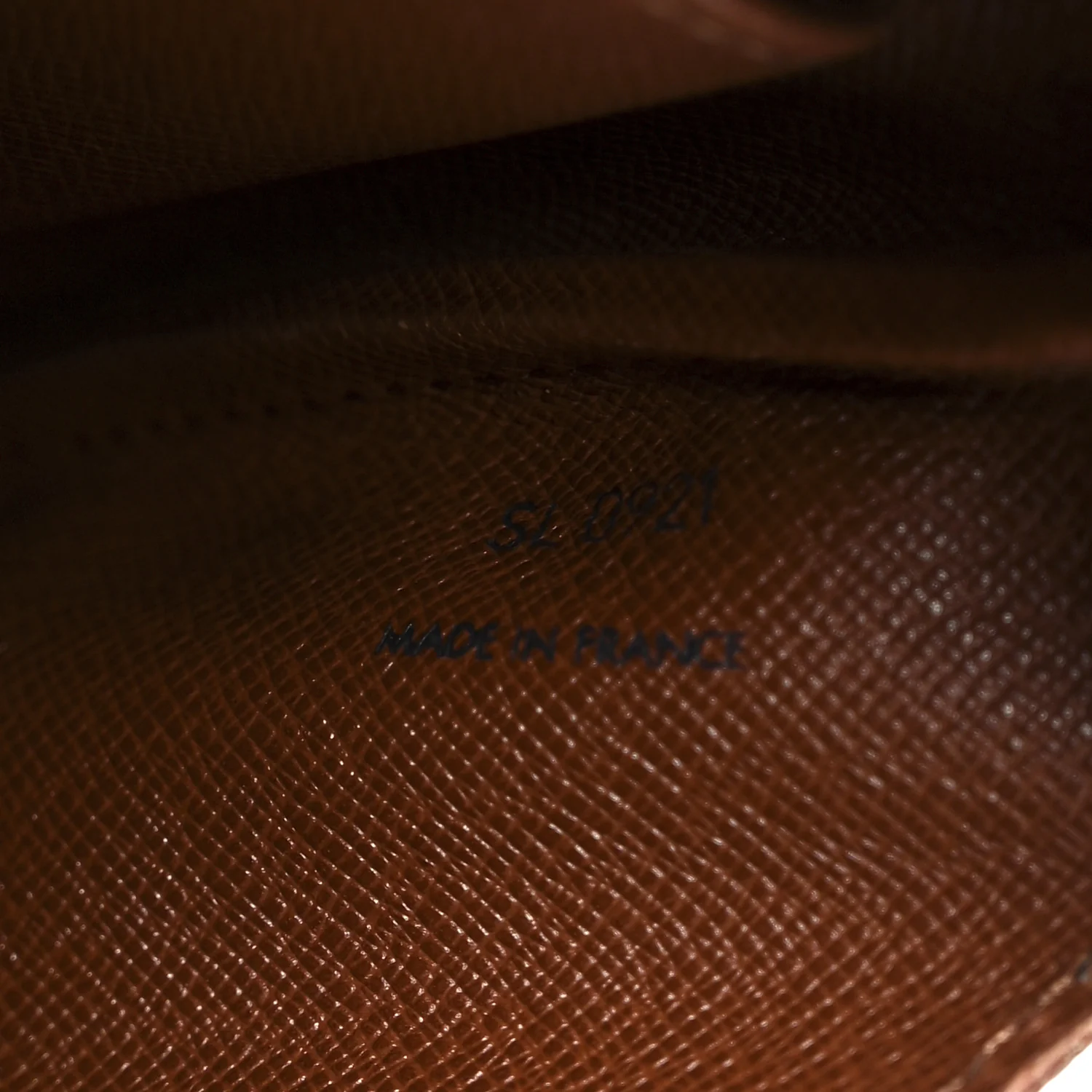 Monogram Cartouchiere 26 - Image 7